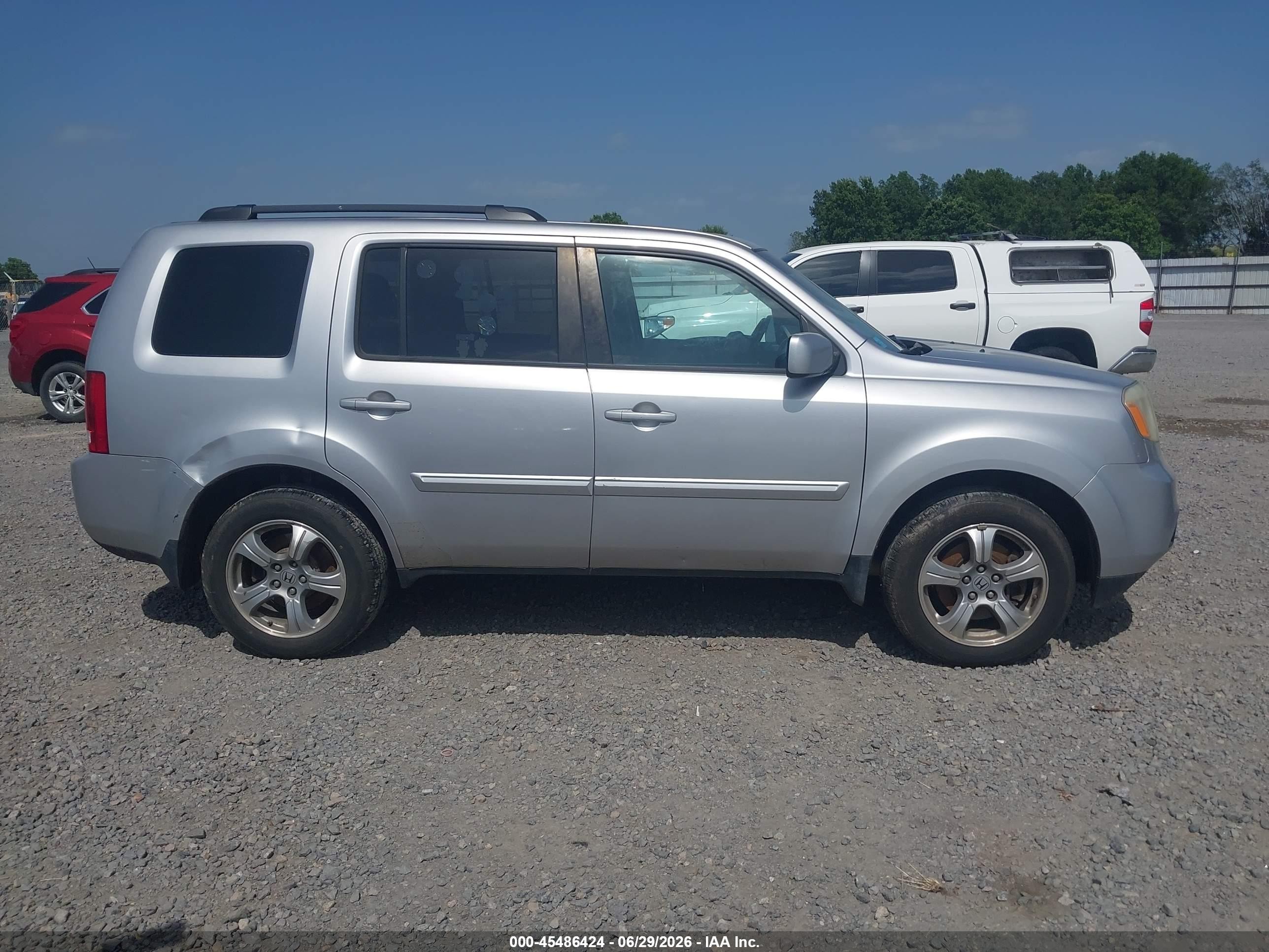 2013 Honda Pilot Ex-l Silver vin: 5FNYF4H52DB076254