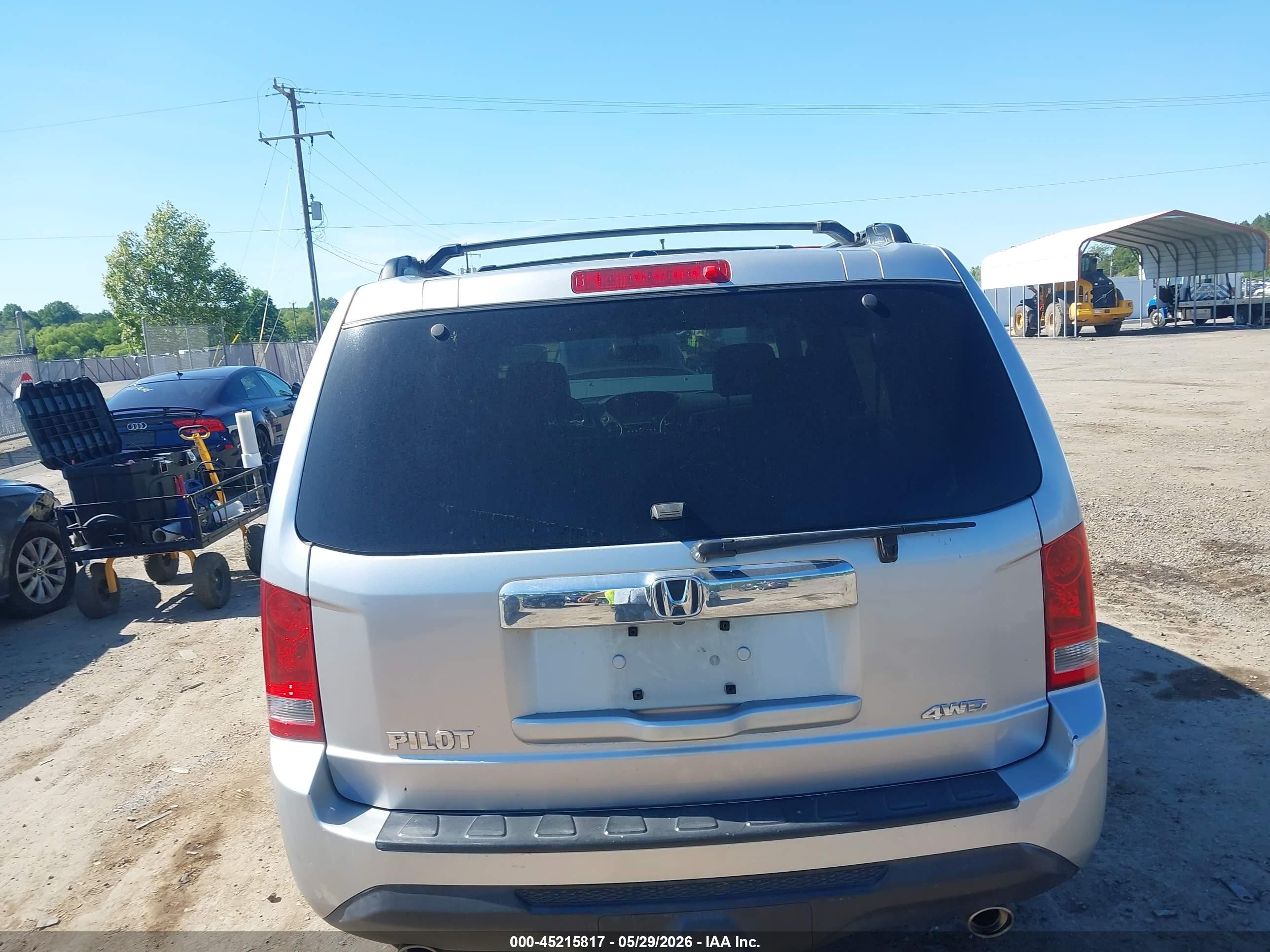 2014 Honda Pilot Ex-l Silver vin: 5FNYF4H52EB027895