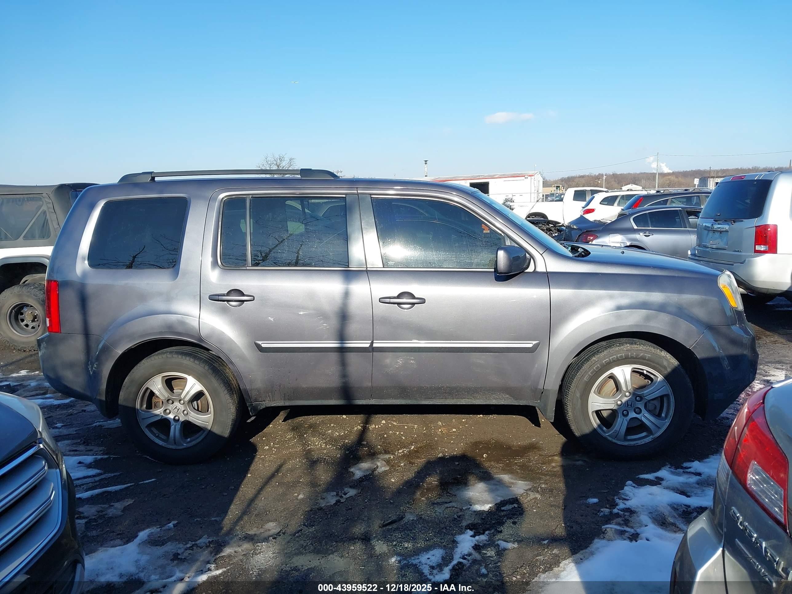 2014 Honda Pilot Ex-l Gray vin: 5FNYF4H52EB033857