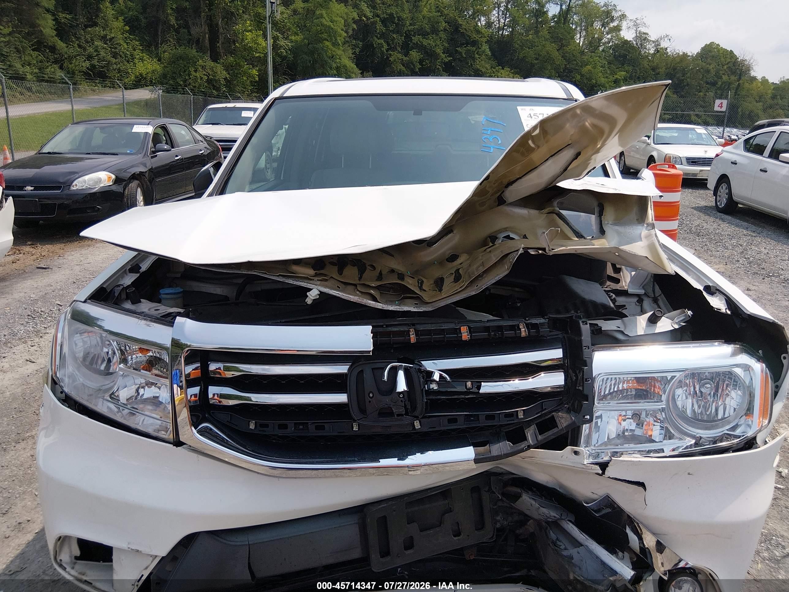 2015 Honda Pilot Ex-l White vin: 5FNYF4H52FB009740