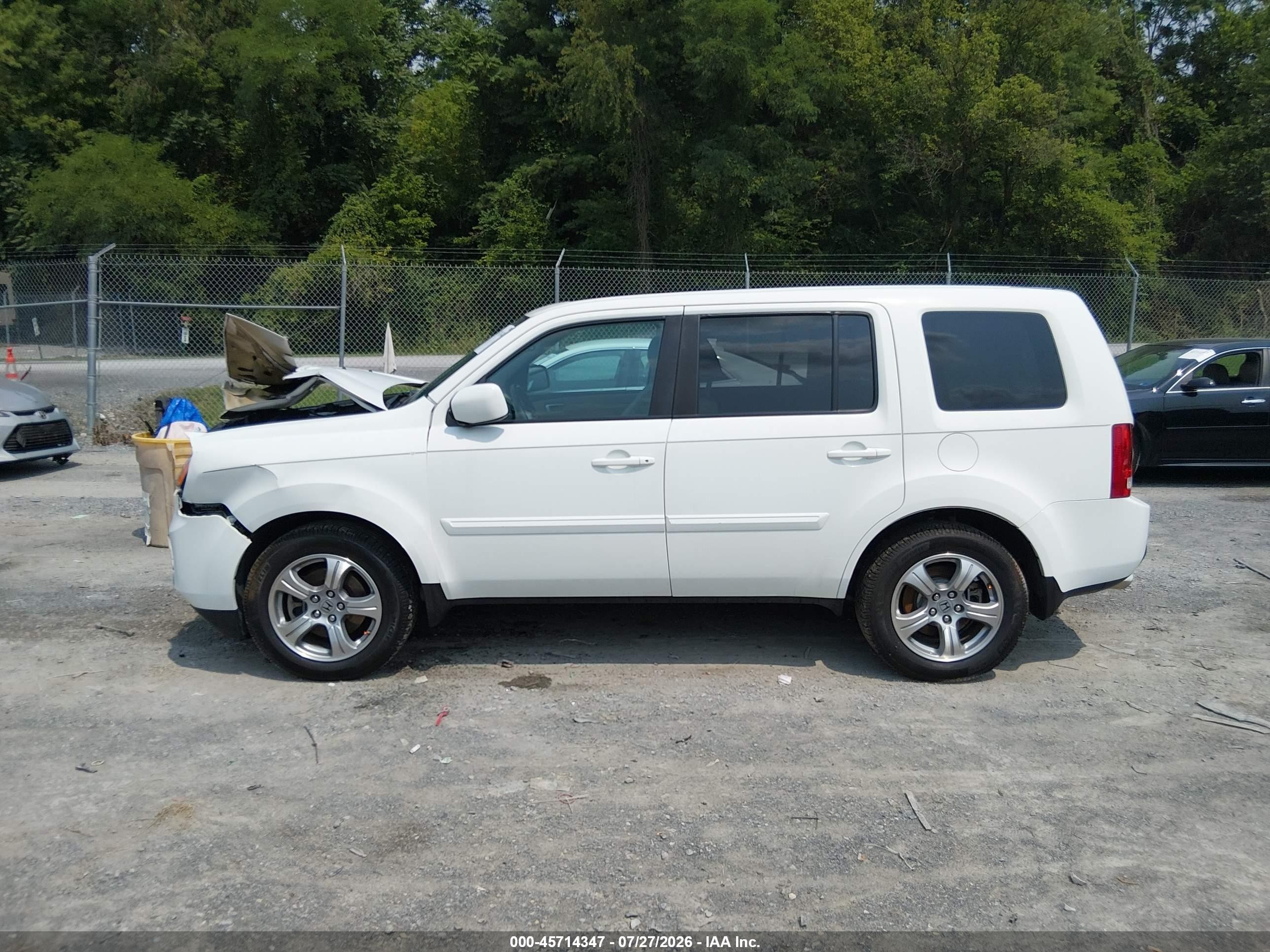2015 Honda Pilot Ex-l White vin: 5FNYF4H52FB009740