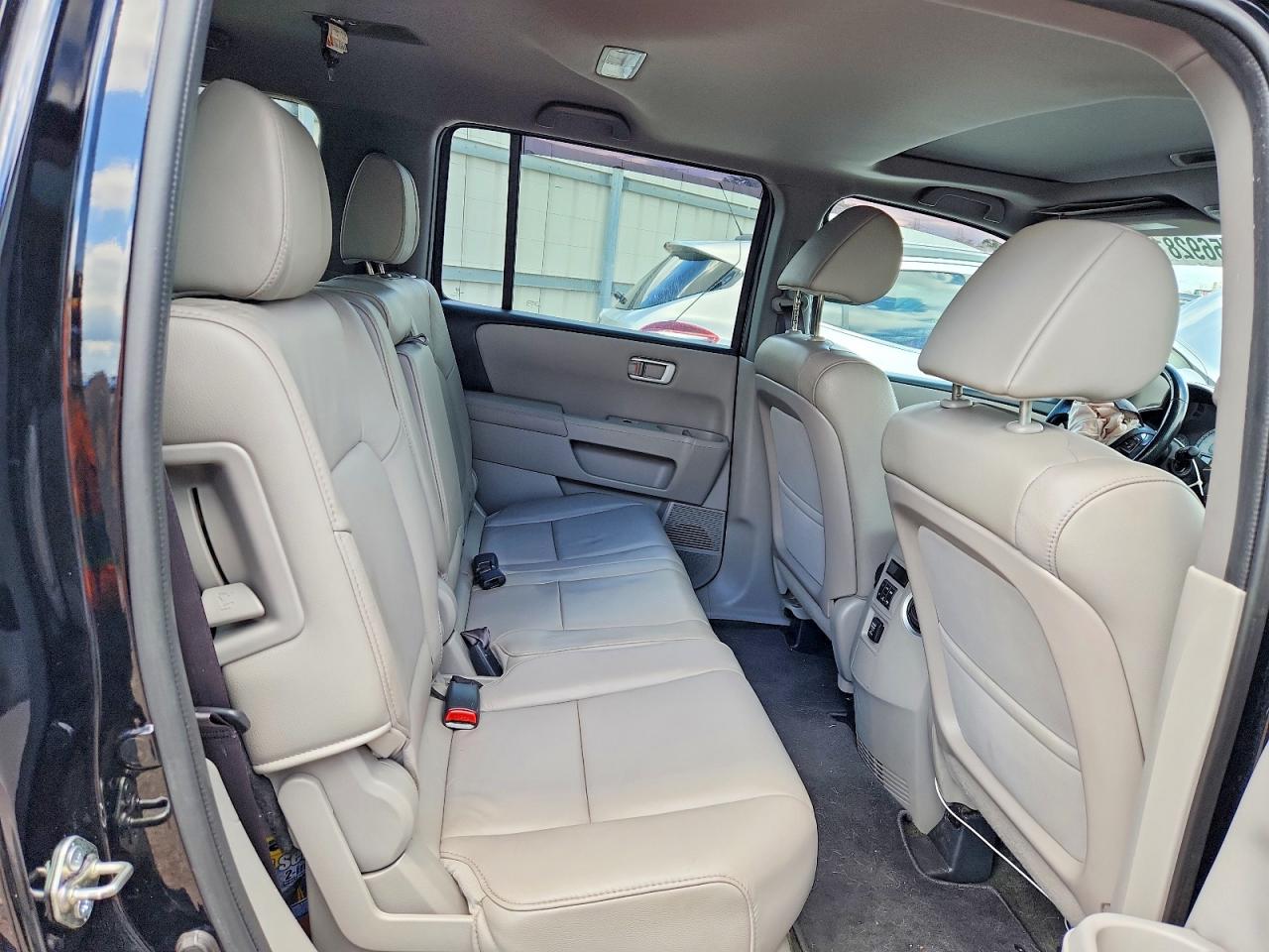 2015 Honda Pilot Exl Черный vin: 5FNYF4H52FB026974