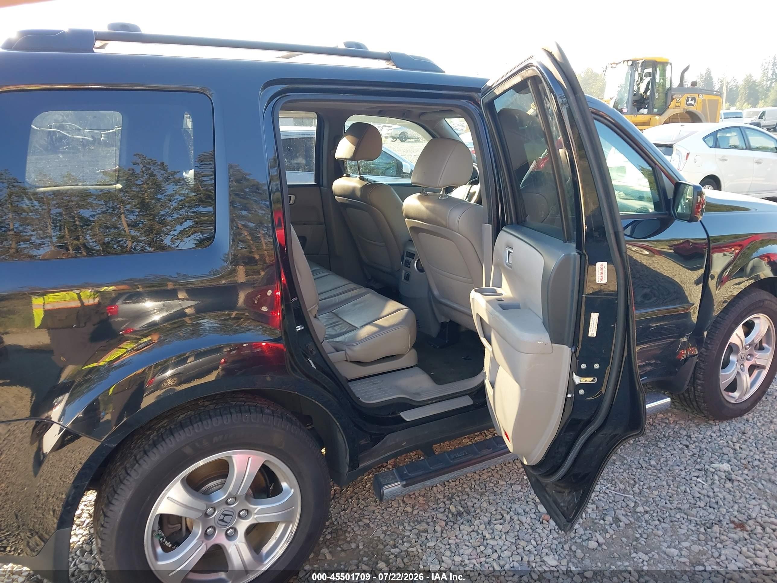 2015 Honda Pilot Ex-l Черный vin: 5FNYF4H52FB073700