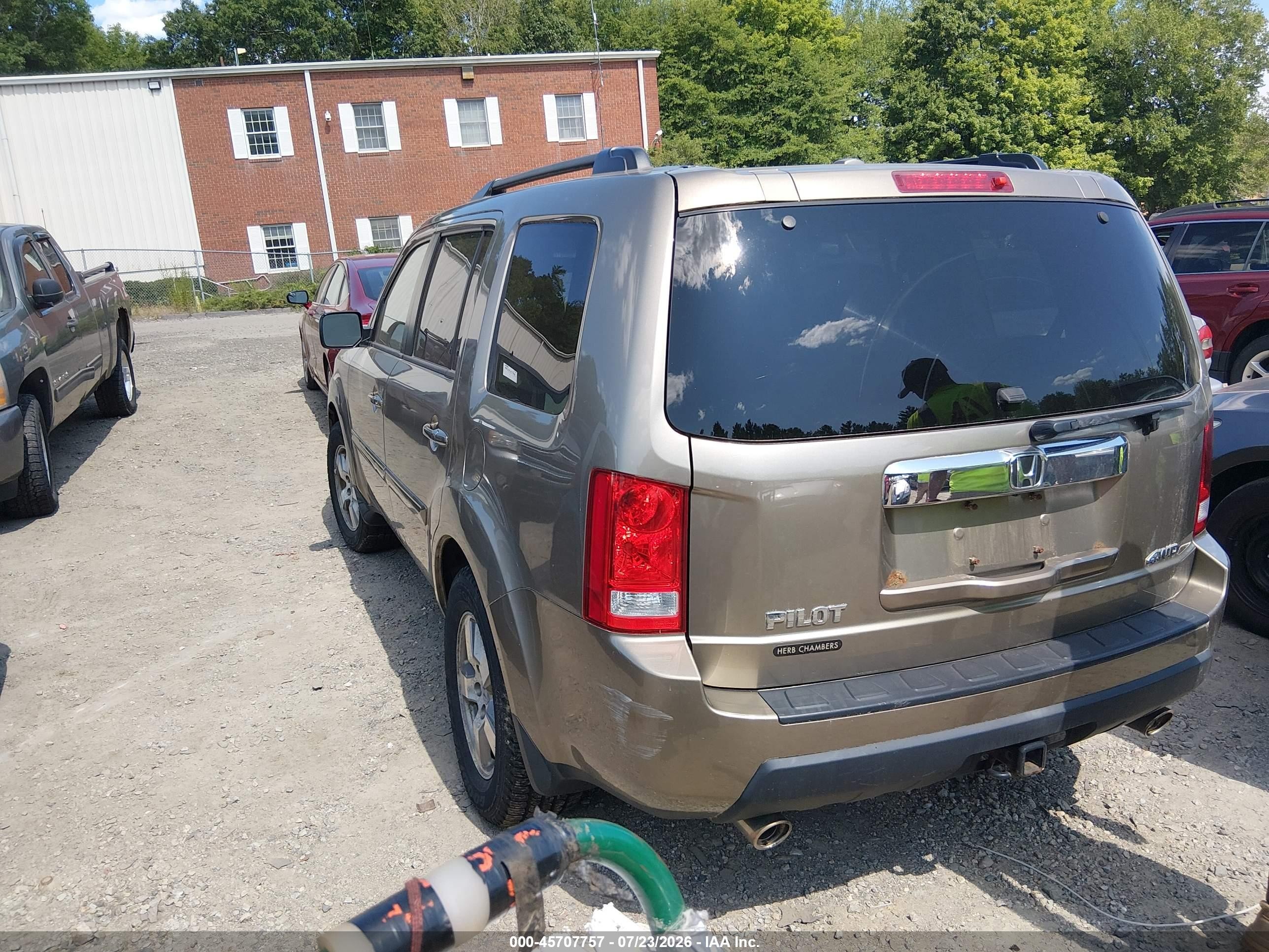 2010 Honda Pilot Ex-l Золотой vin: 5FNYF4H53AB039631