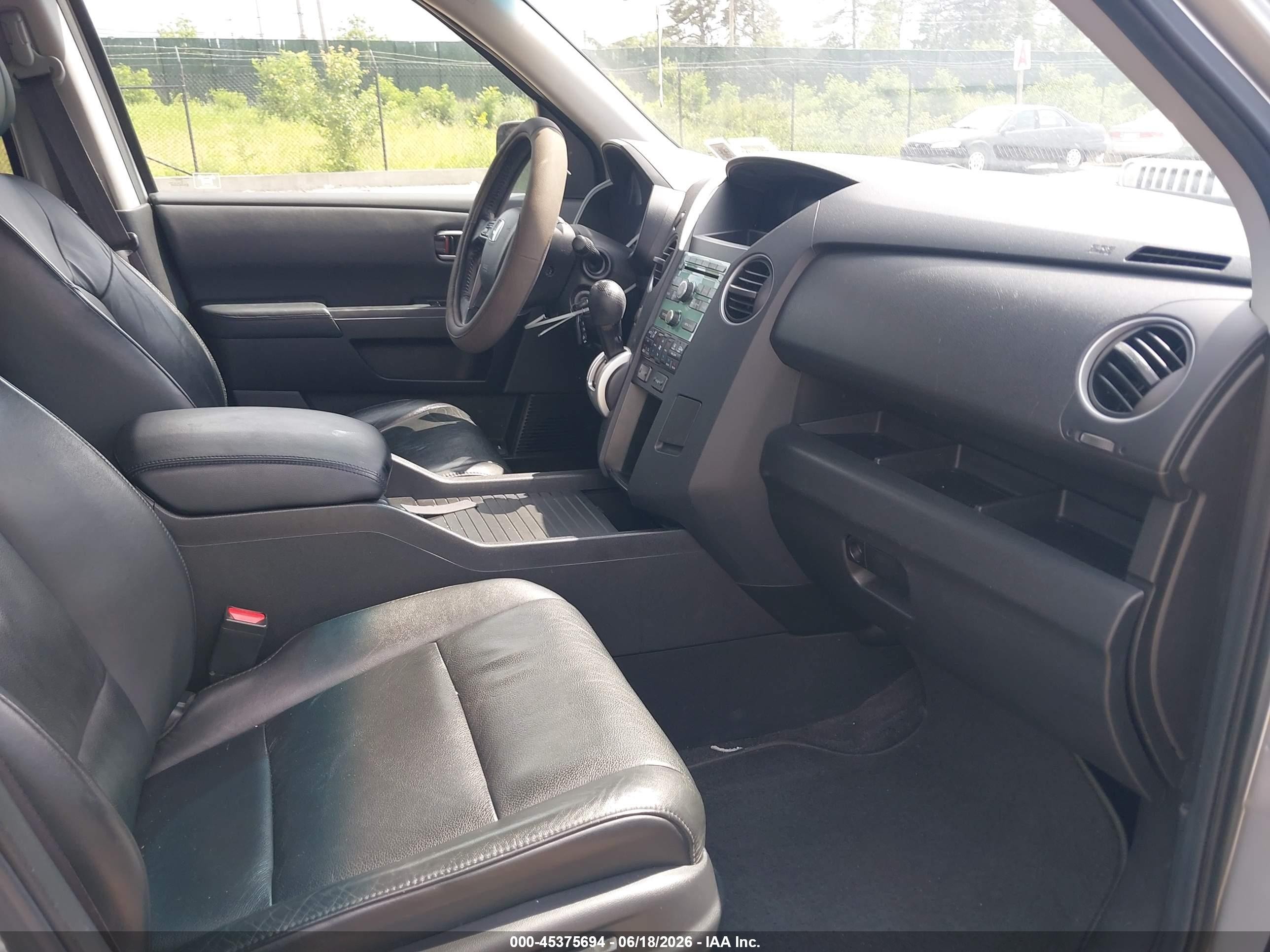 2011 Honda Pilot Ex-l Gray vin: 5FNYF4H53BB004380