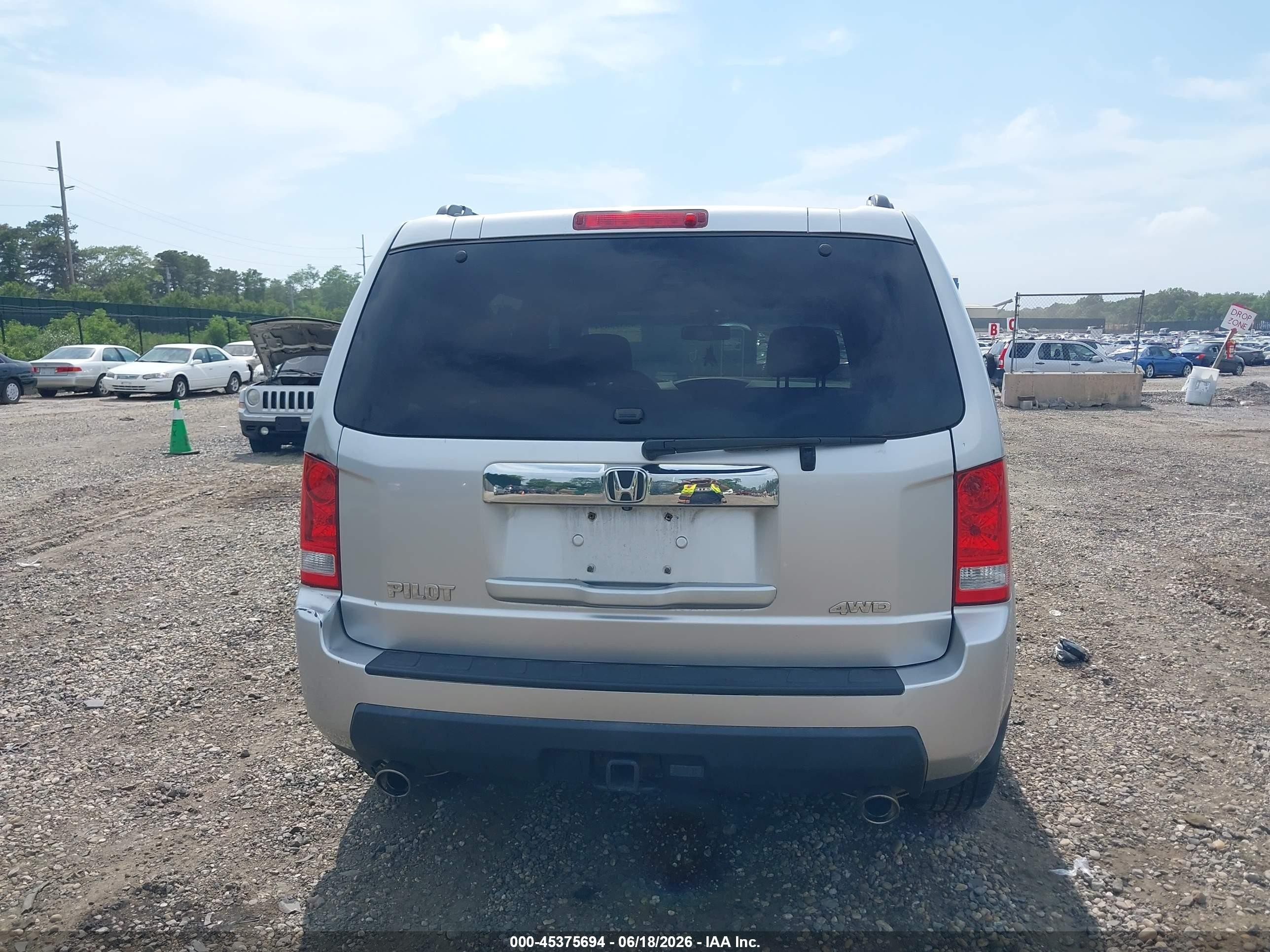2011 Honda Pilot Ex-l Gray vin: 5FNYF4H53BB004380