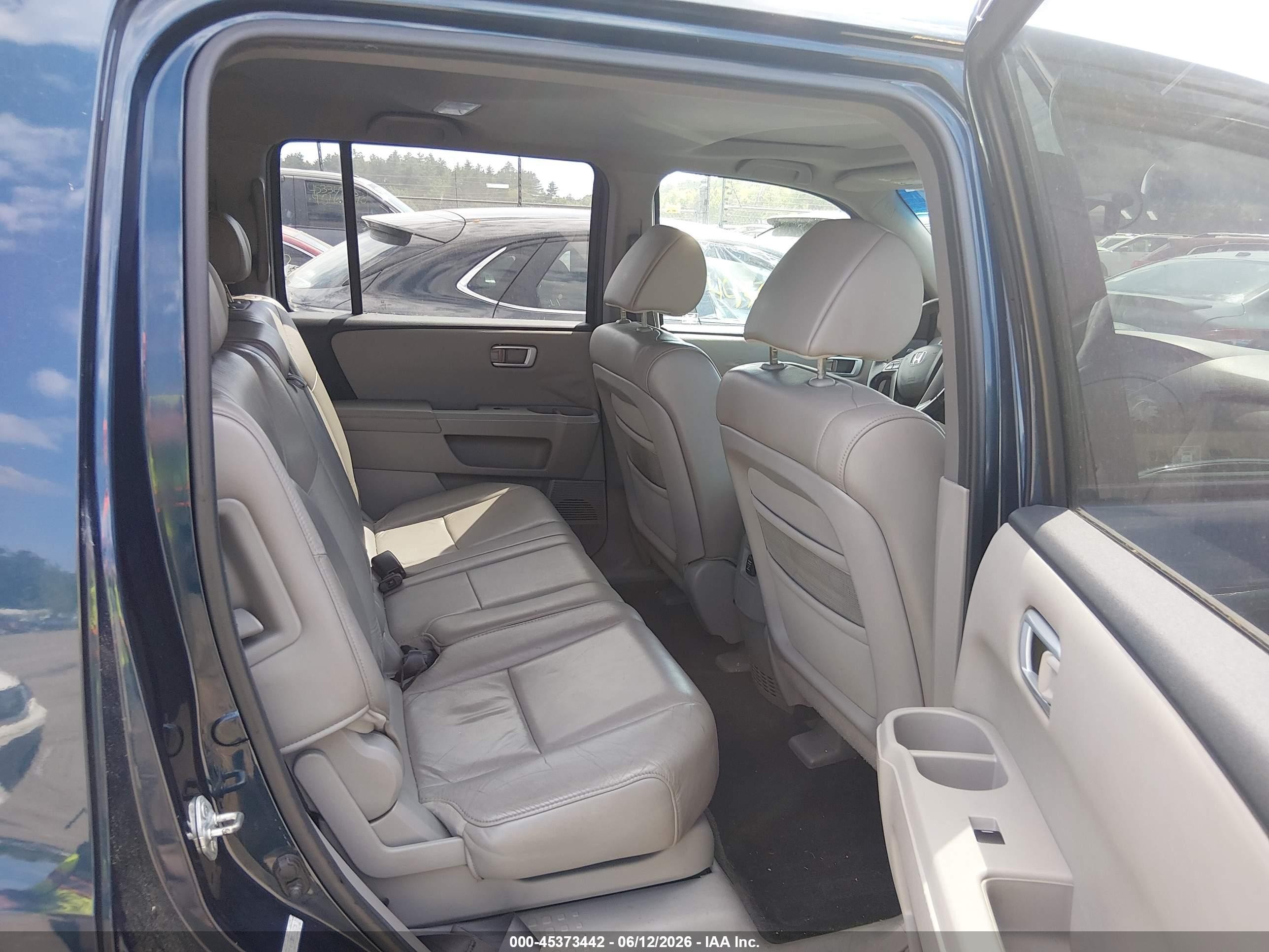 2011 Honda Pilot Ex-l Blue vin: 5FNYF4H53BB014116