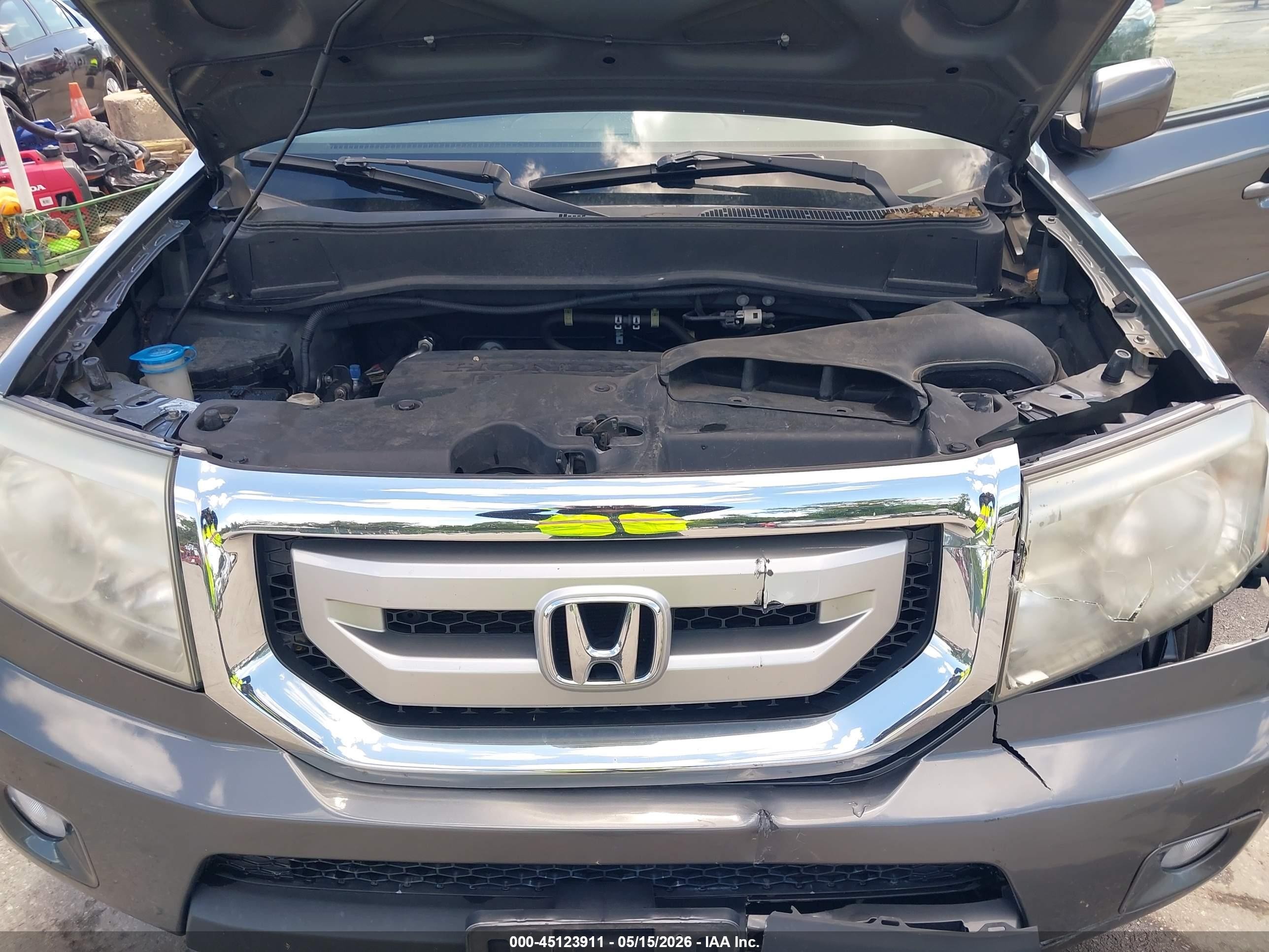 2011 Honda Pilot Ex-l Gray vin: 5FNYF4H53BB039095