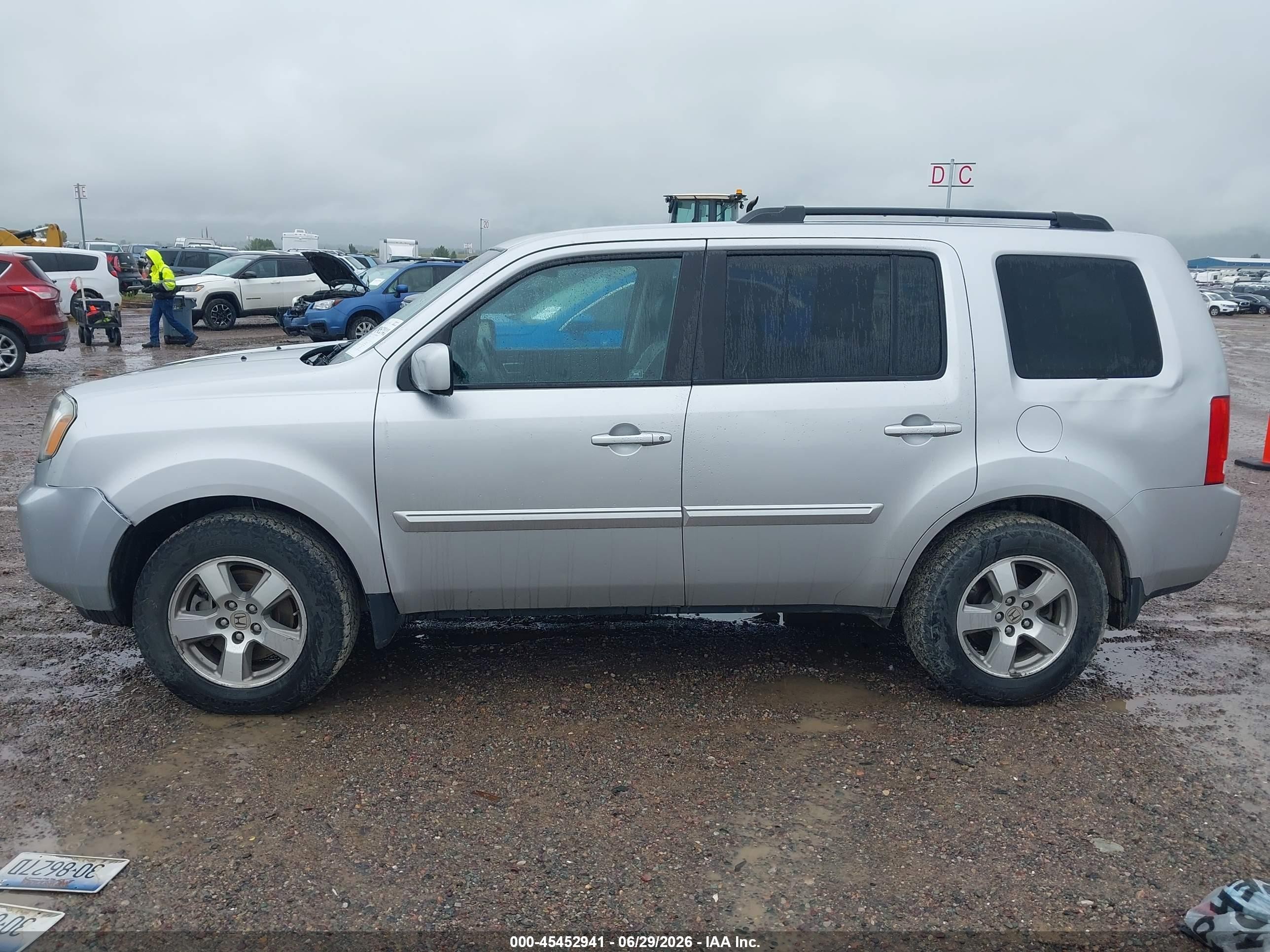 2011 Honda Pilot Ex-l Серебряный vin: 5FNYF4H53BB095781