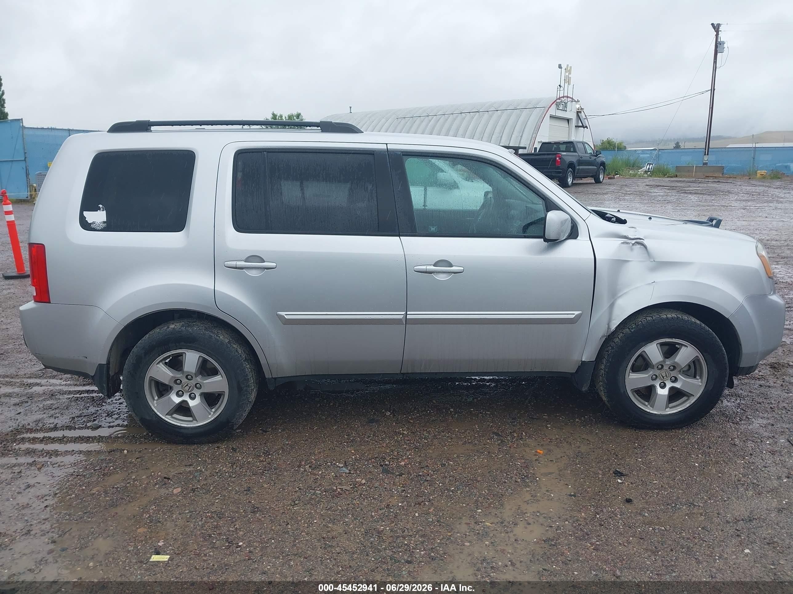 2011 Honda Pilot Ex-l Серебряный vin: 5FNYF4H53BB095781