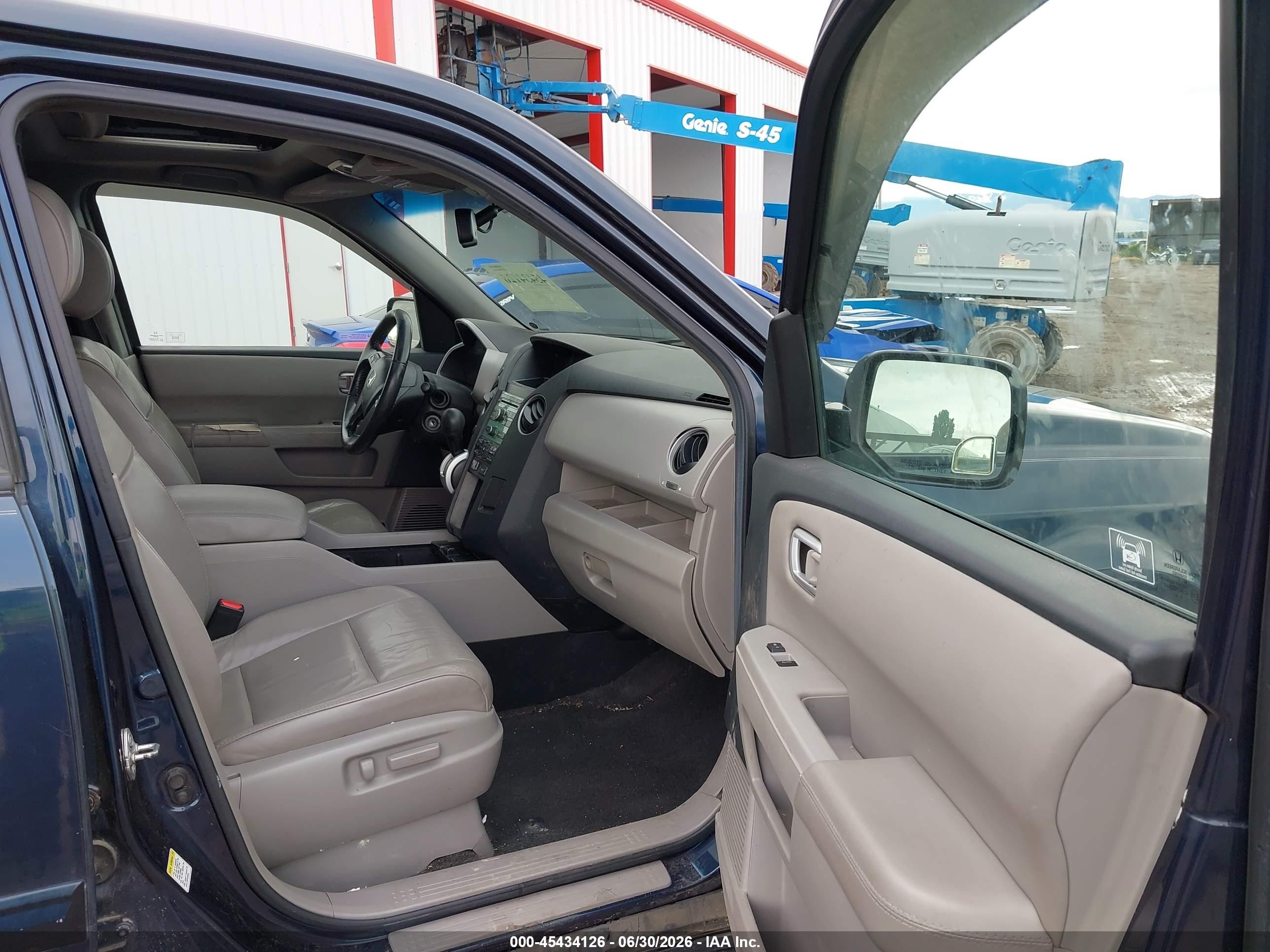 2011 Honda Pilot Ex-l Blue vin: 5FNYF4H53BB100719