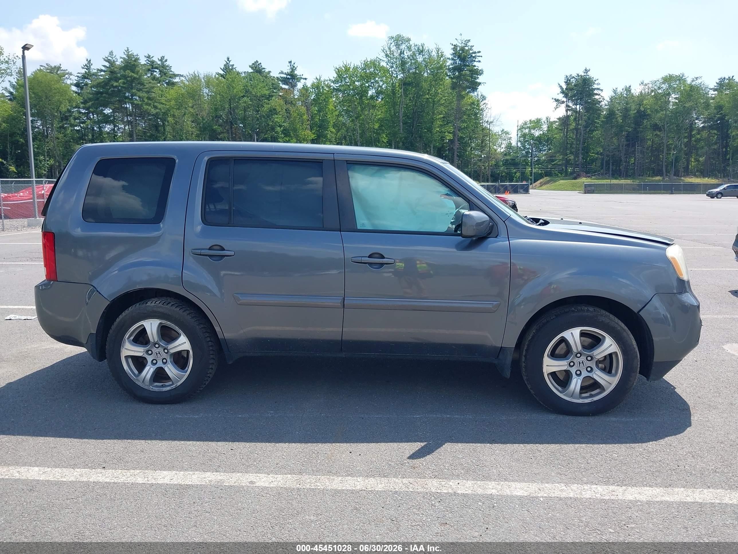 2013 Honda Pilot Ex-l Gray vin: 5FNYF4H53DB037639