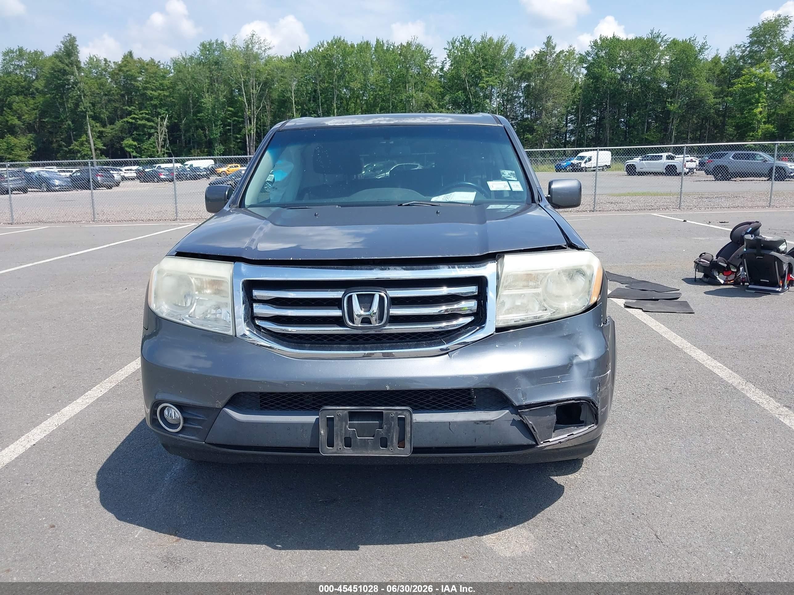 2013 Honda Pilot Ex-l Gray vin: 5FNYF4H53DB037639