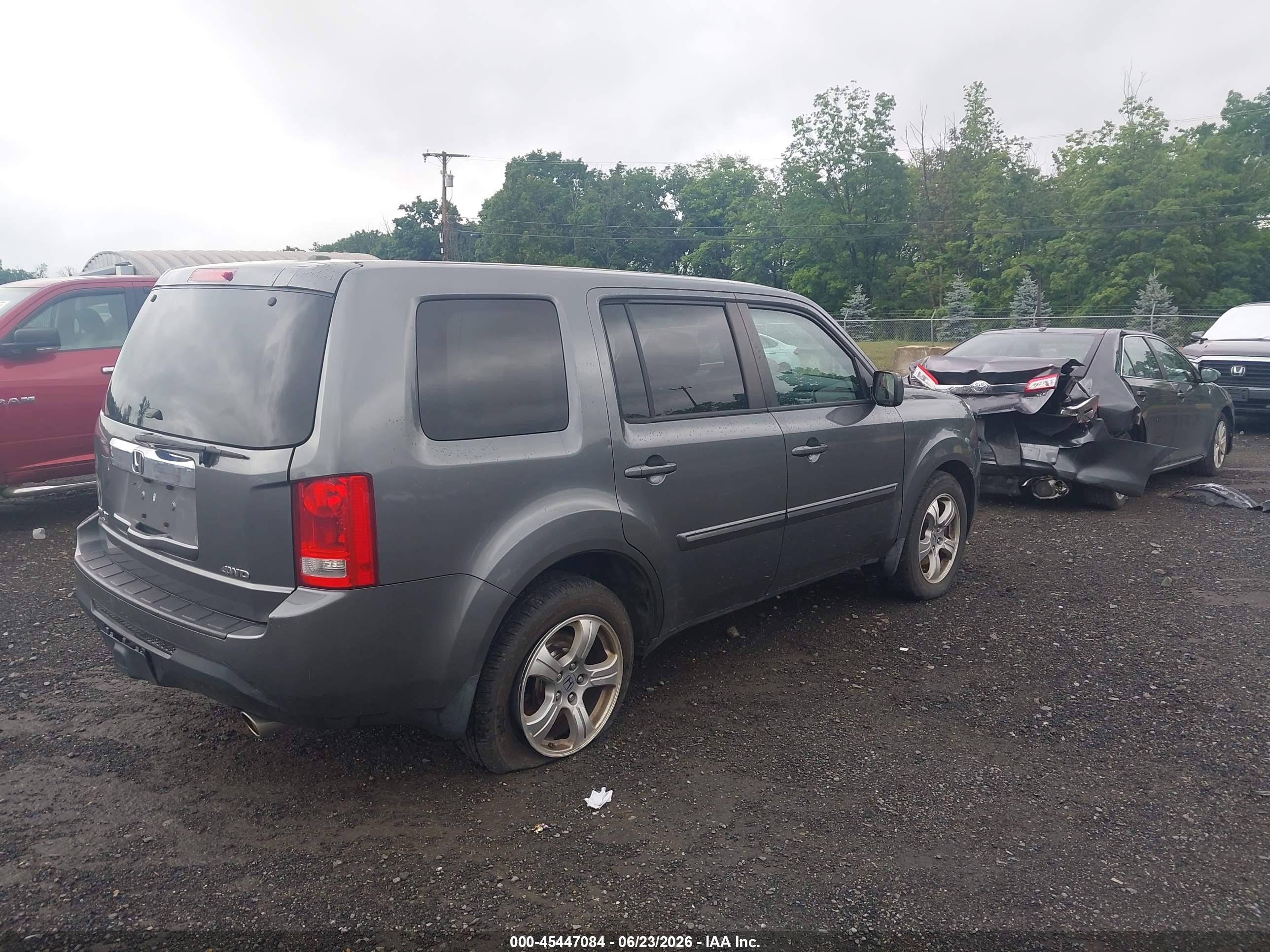 2013 Honda Pilot Ex-l Gray vin: 5FNYF4H53DB038077