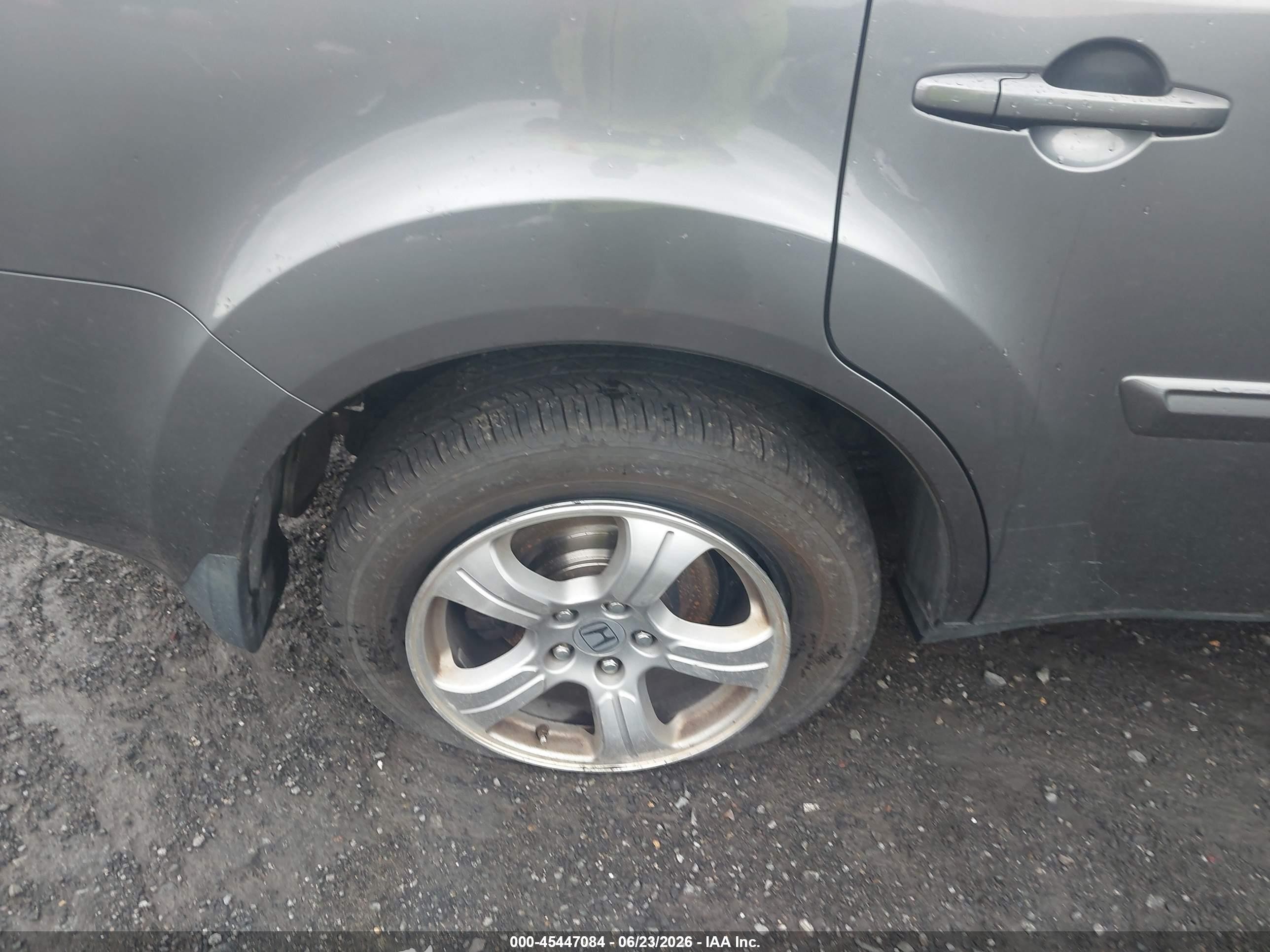 2013 Honda Pilot Ex-l Gray vin: 5FNYF4H53DB038077