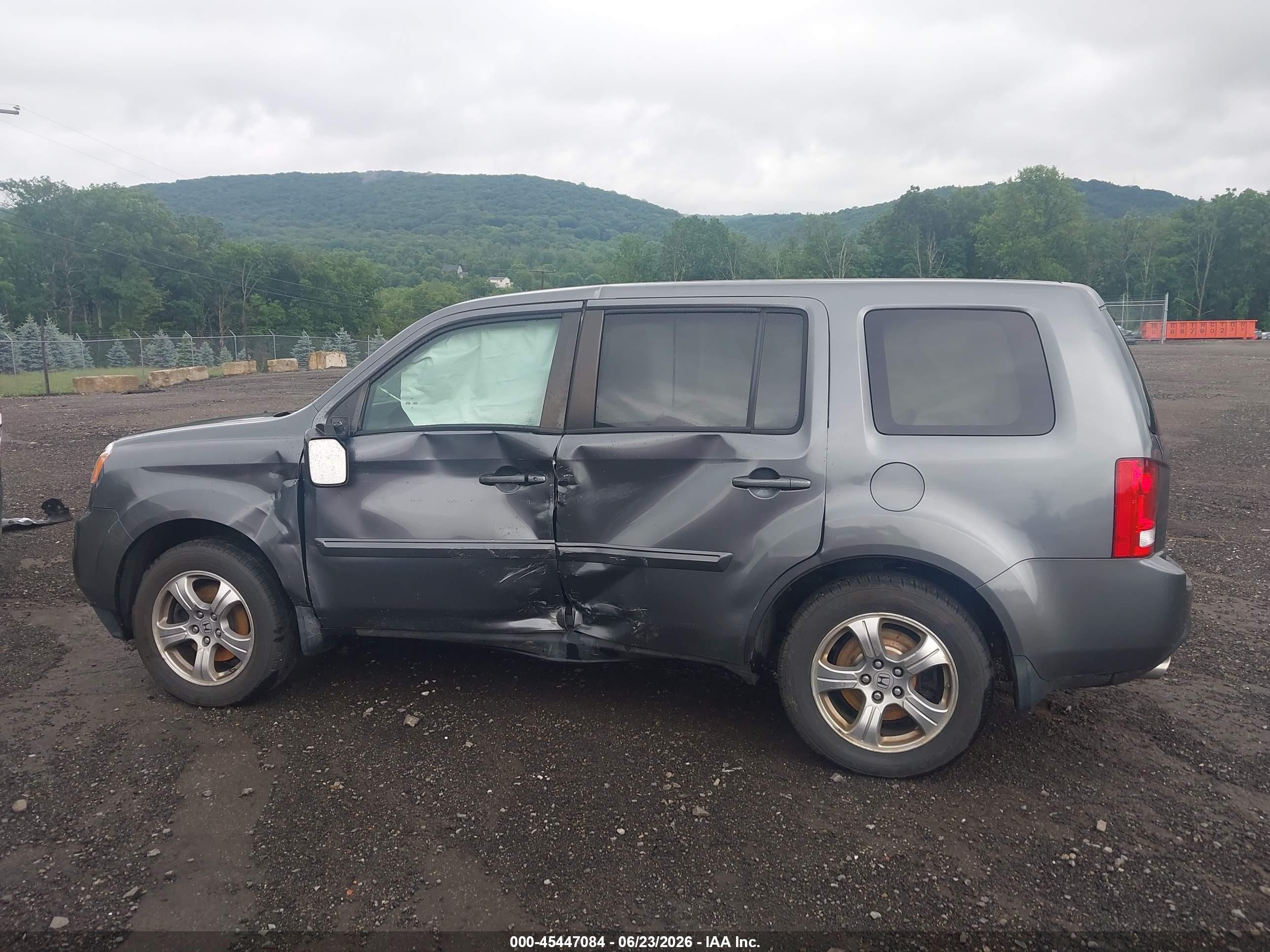 2013 Honda Pilot Ex-l Gray vin: 5FNYF4H53DB038077