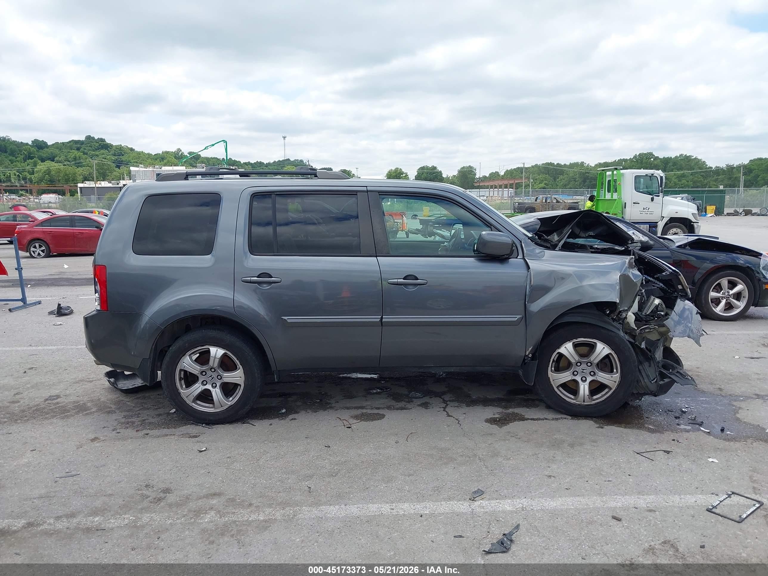 2013 Honda Pilot Ex-l Серый vin: 5FNYF4H53DB040895
