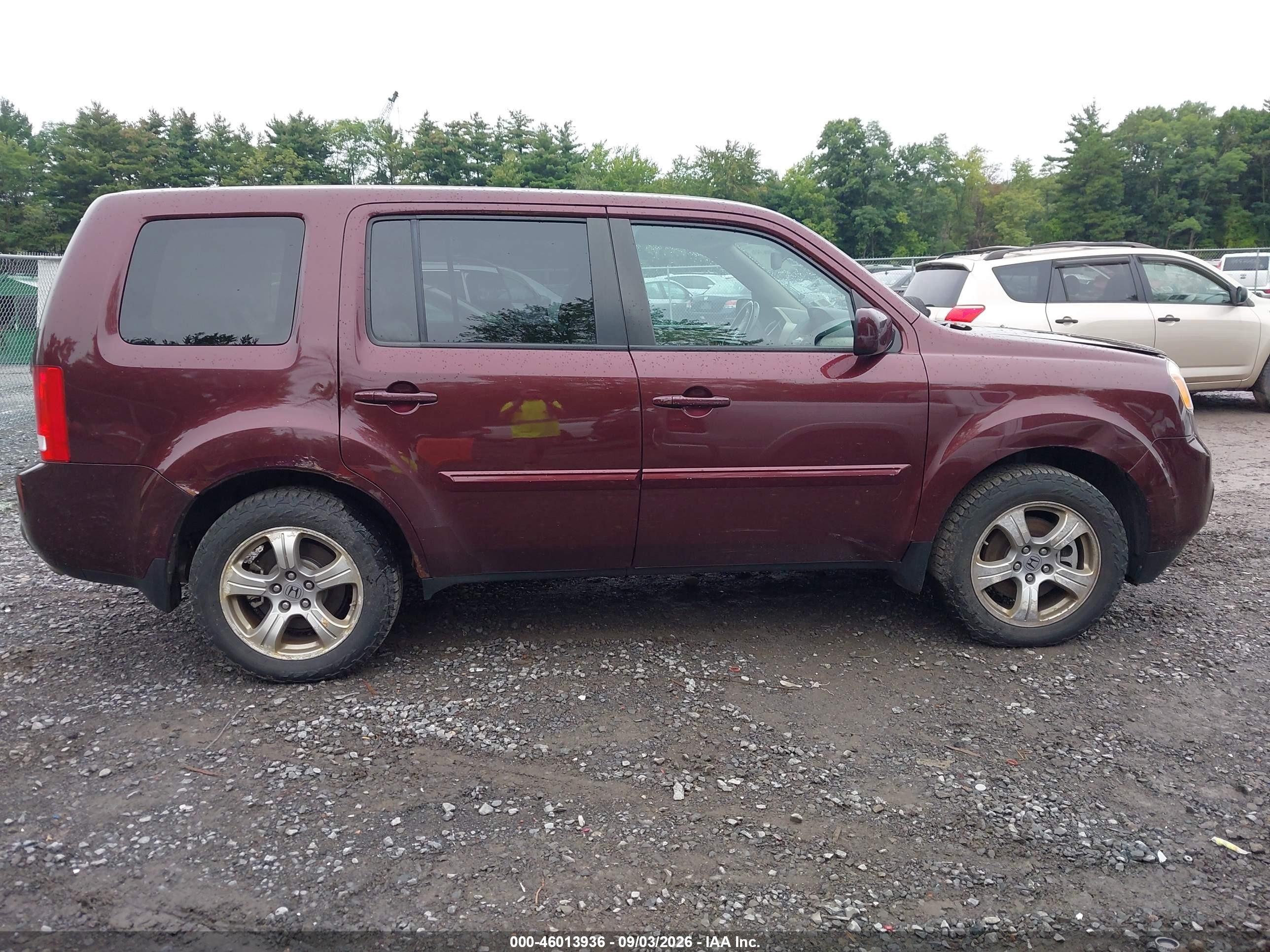 2013 Honda Pilot Ex-l Red vin: 5FNYF4H53DB046132