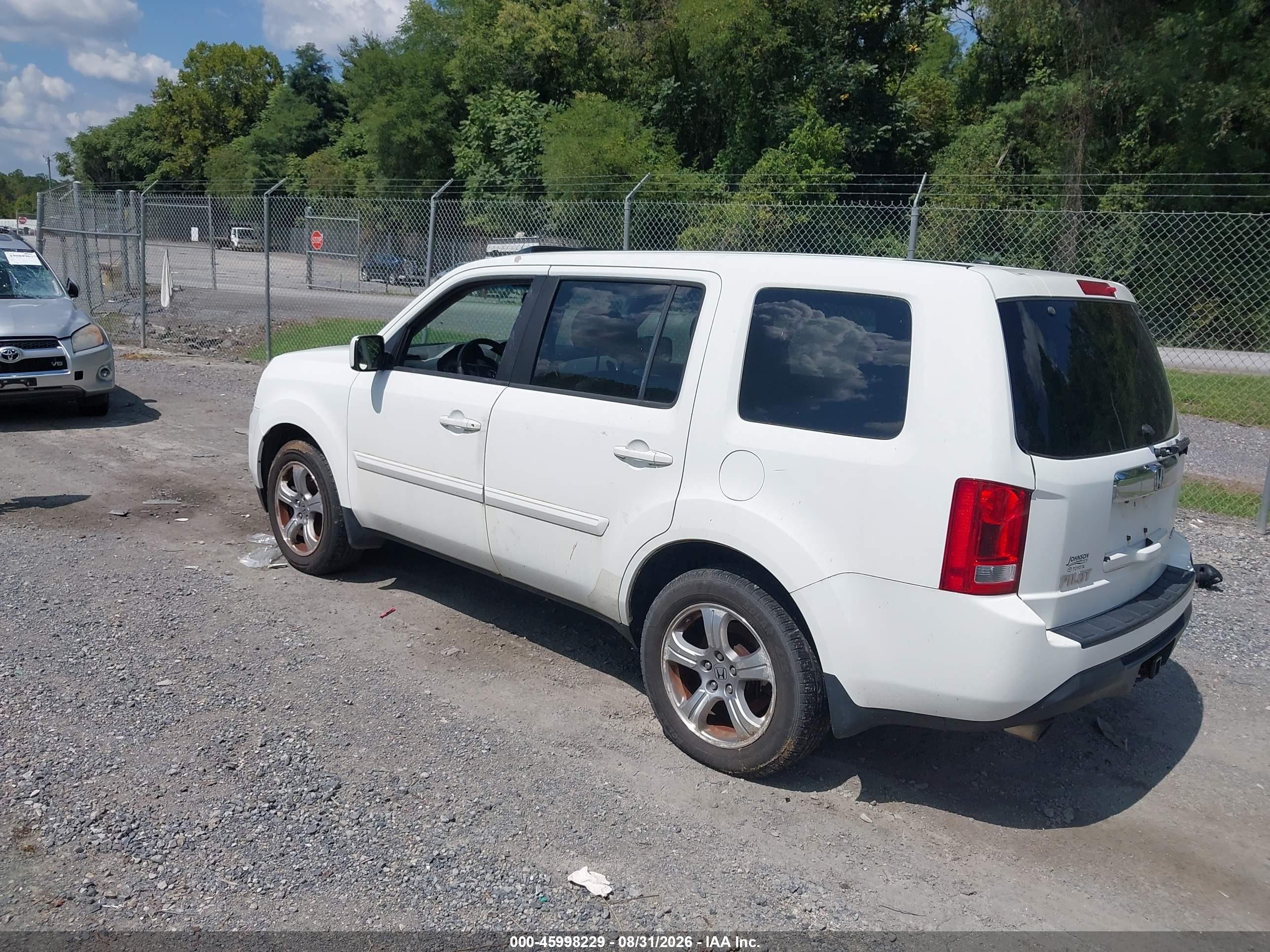 2013 Honda Pilot Ex-l Белый vin: 5FNYF4H53DB068566