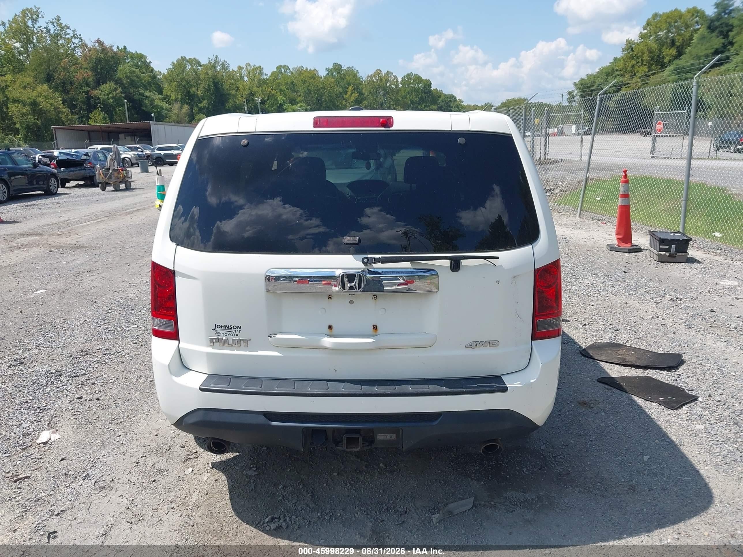 2013 Honda Pilot Ex-l Белый vin: 5FNYF4H53DB068566