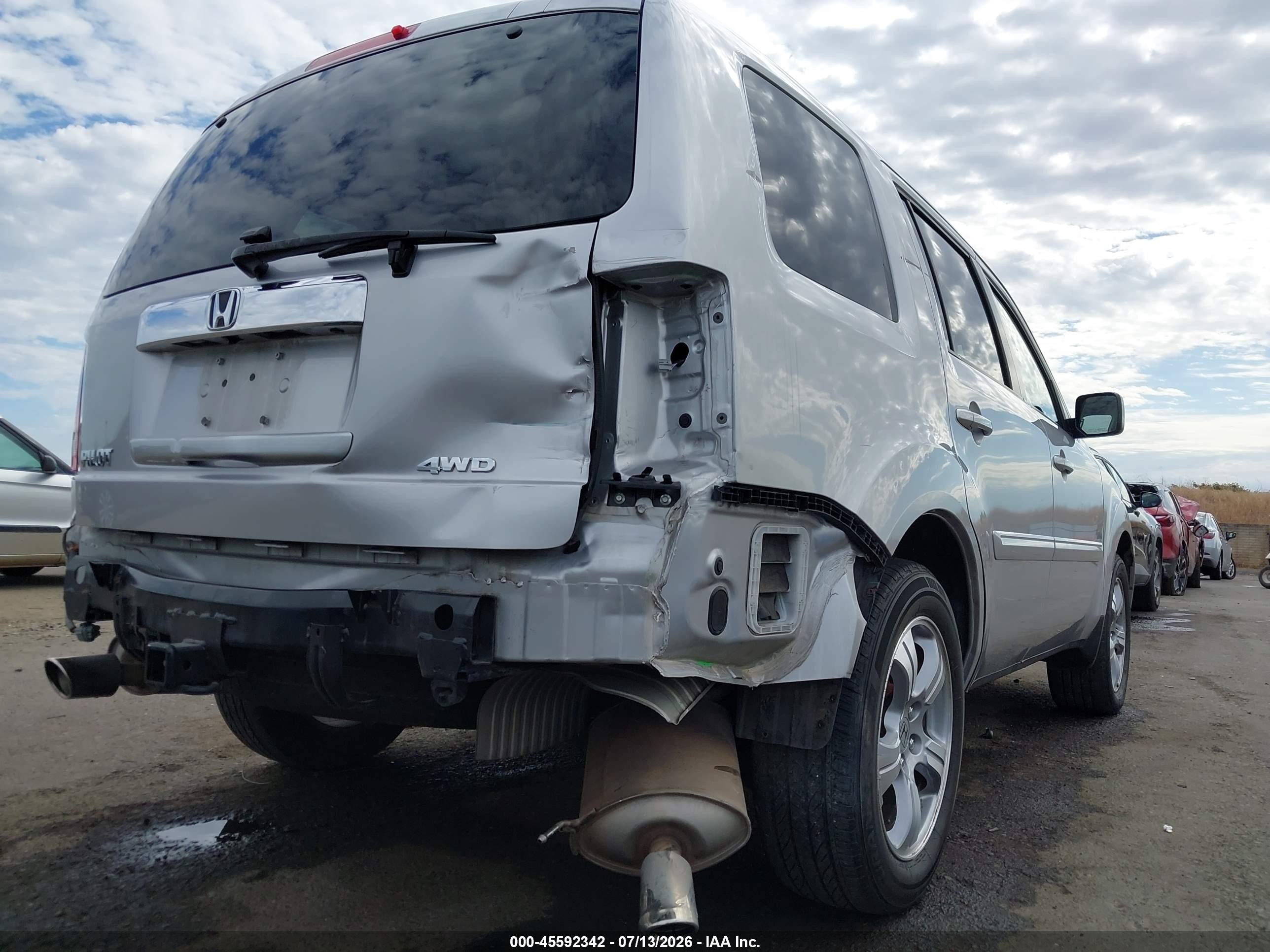 2014 Honda Pilot Ex-l Серебряный vin: 5FNYF4H53EB029087