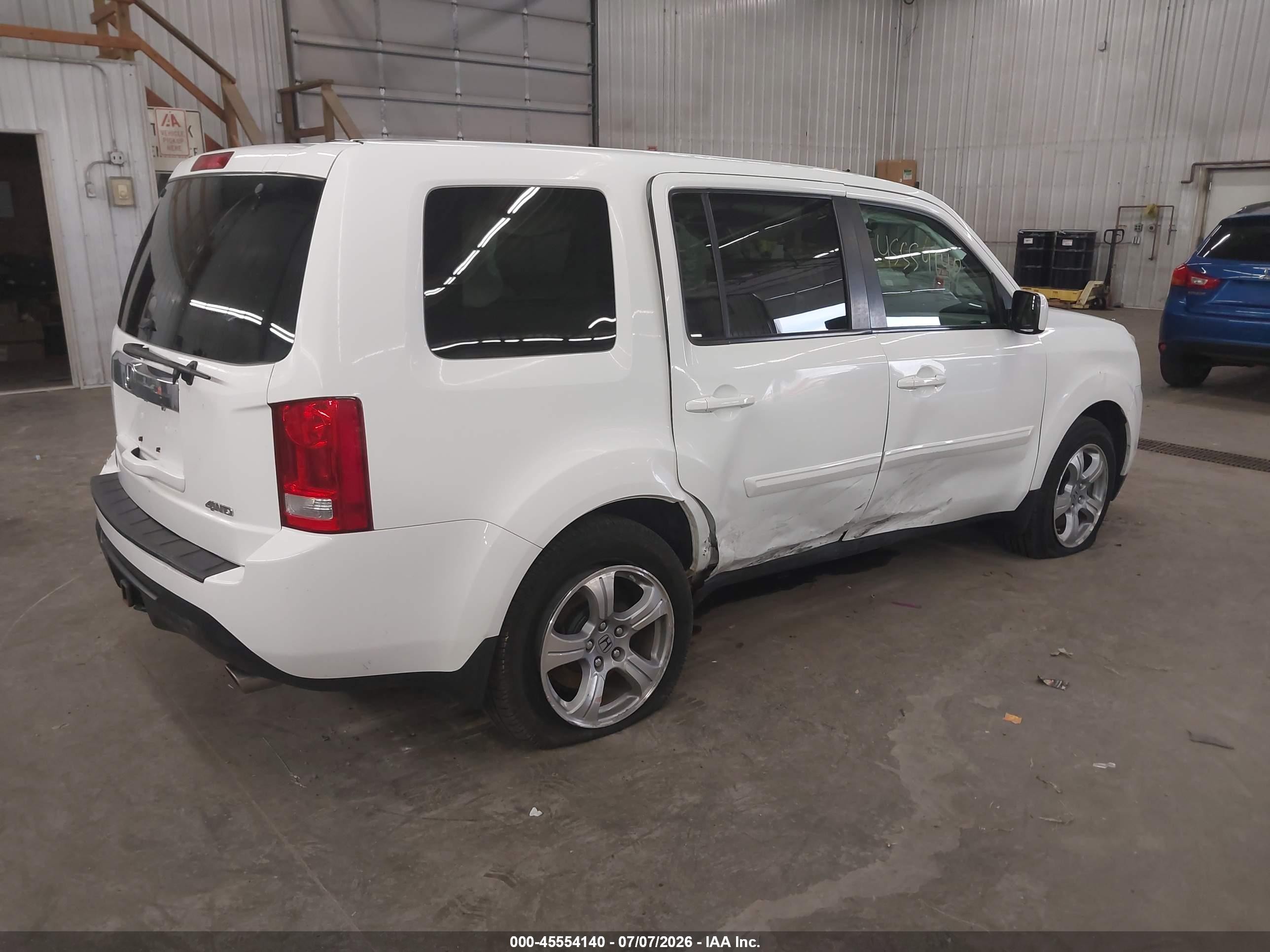 2015 Honda Pilot Ex-l White vin: 5FNYF4H53FB030337