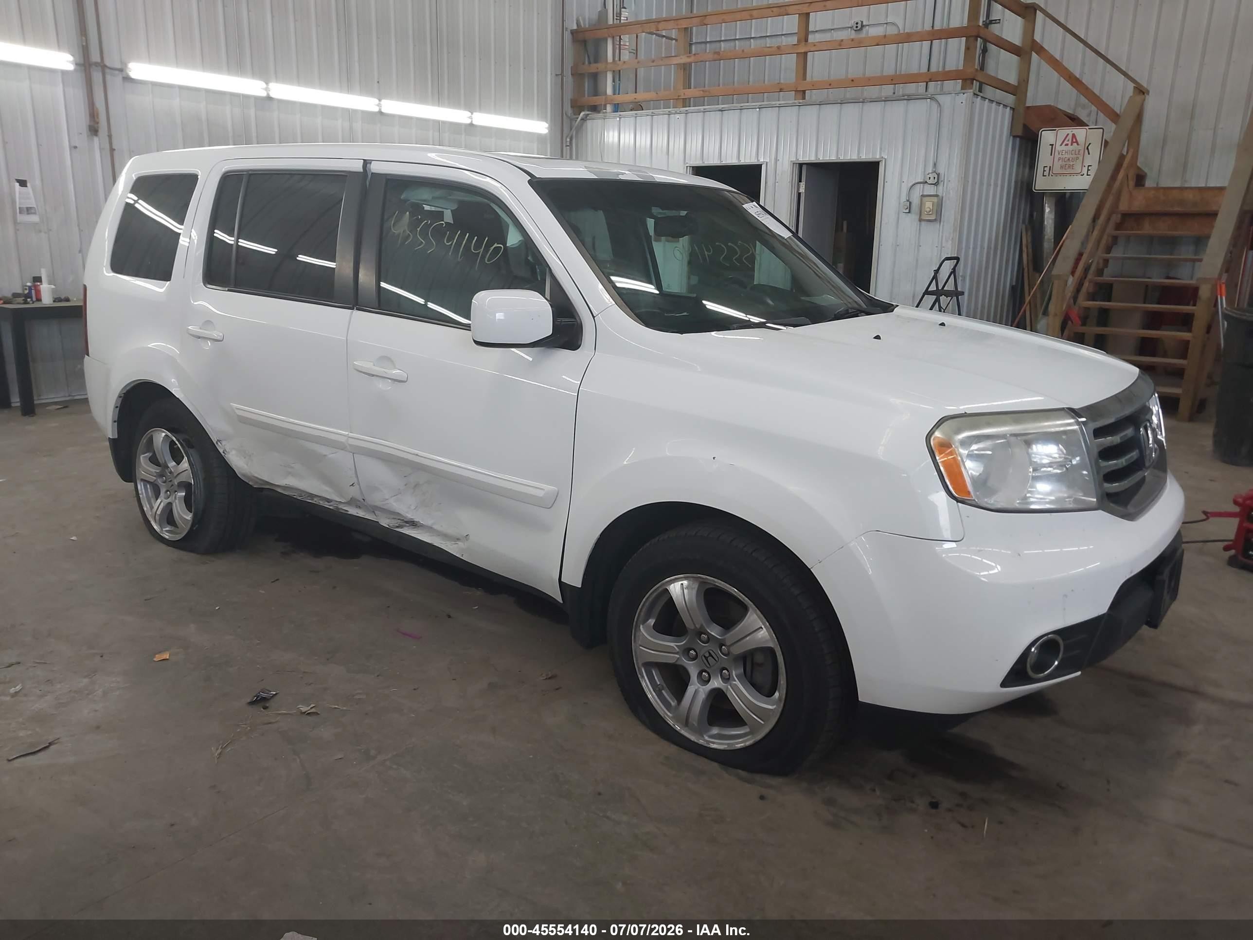 2015 Honda Pilot Ex-l White vin: 5FNYF4H53FB030337