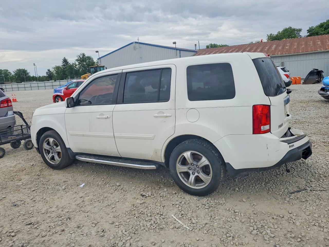 2015 Honda Pilot Exl White vin: 5FNYF4H53FB047753
