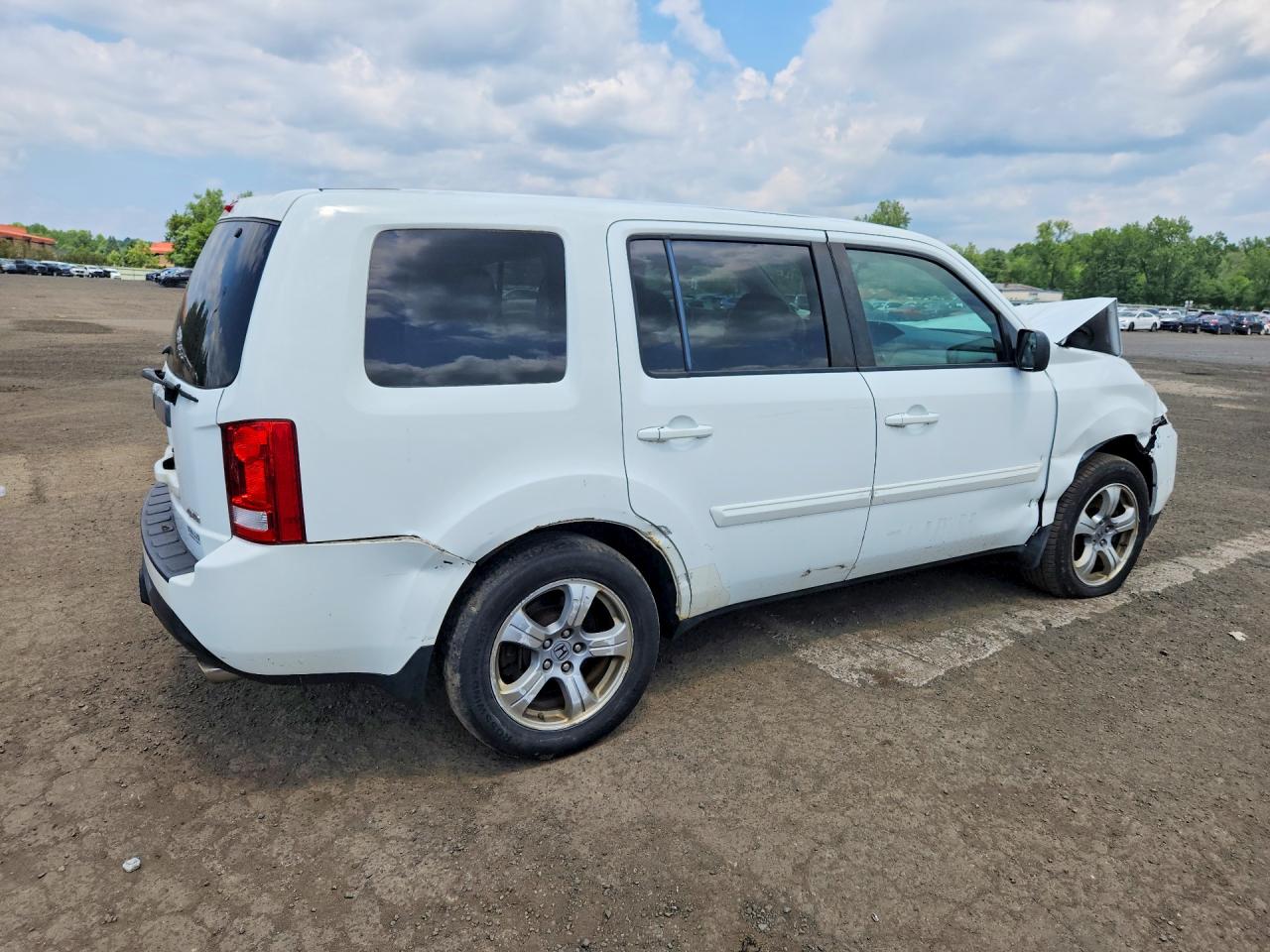 2015 Honda Pilot Exl White vin: 5FNYF4H53FB061202
