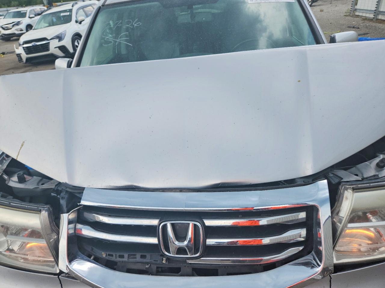 2015 Honda Pilot Exl Silver vin: 5FNYF4H53FB070188