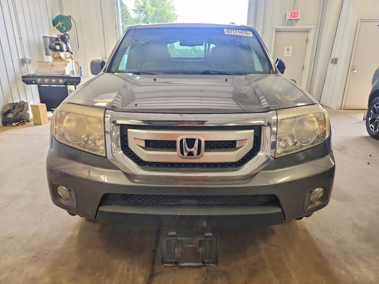 2011 Honda Pilot Exl Gray vin: 5FNYF4H54BB009328