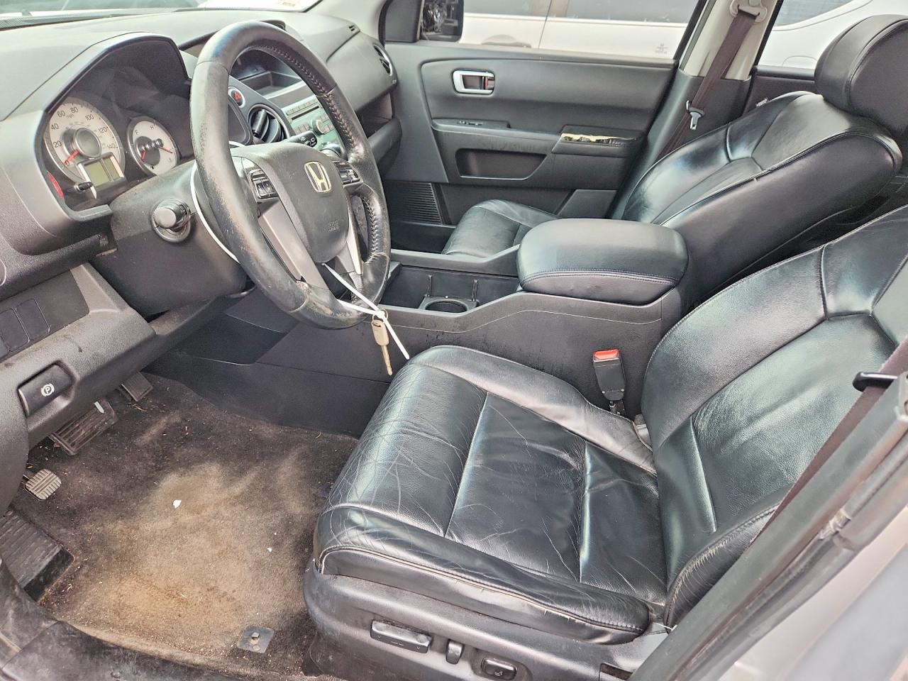 2011 Honda Pilot Exl Серебряный vin: 5FNYF4H54BB017736