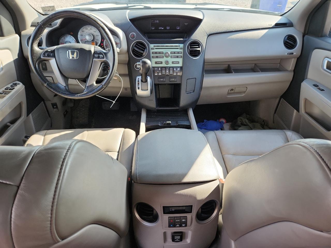 2011 Honda Pilot Exl White vin: 5FNYF4H54BB020409