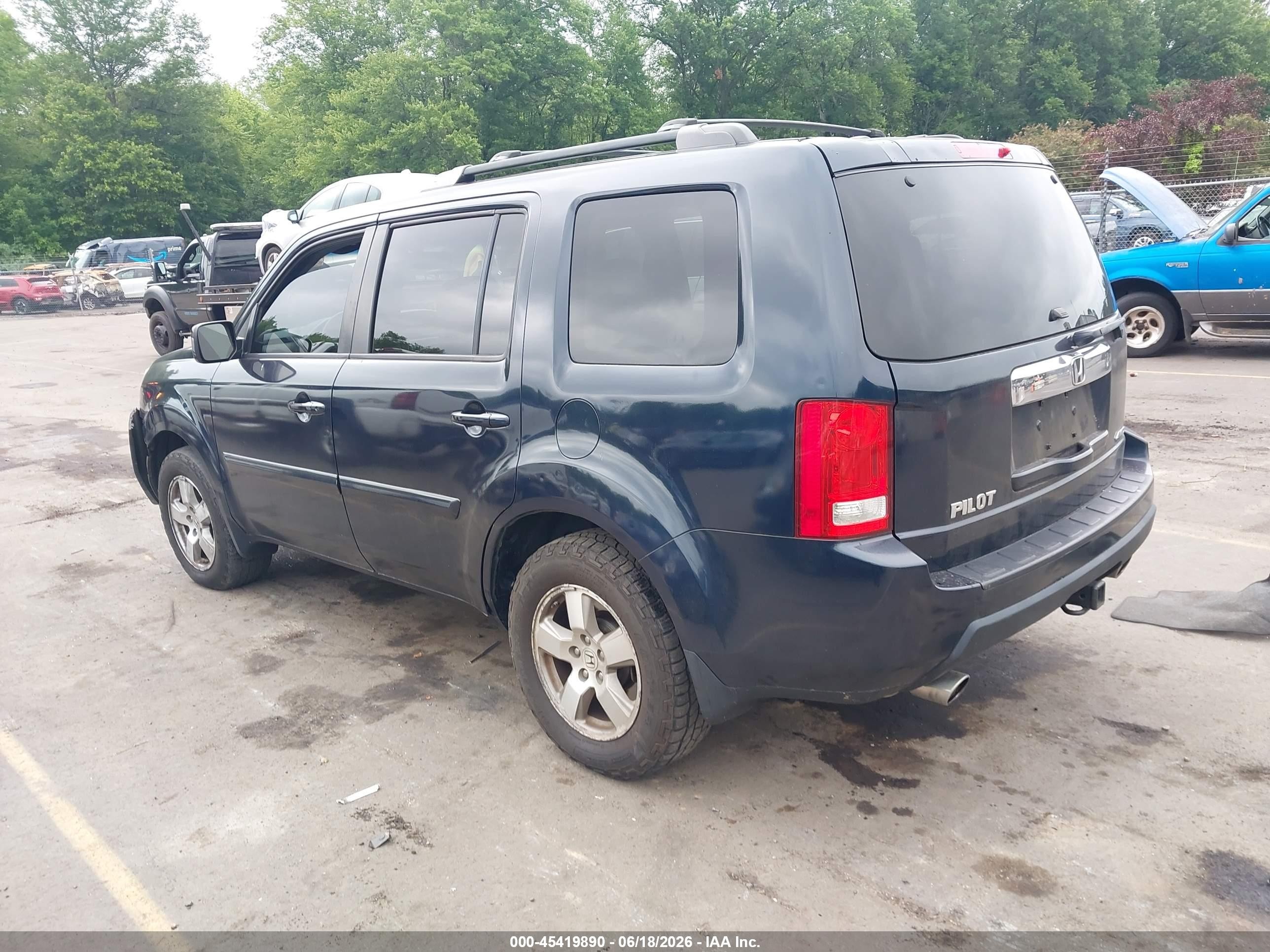 2011 Honda Pilot Ex-l Dark Blue vin: 5FNYF4H54BB052356