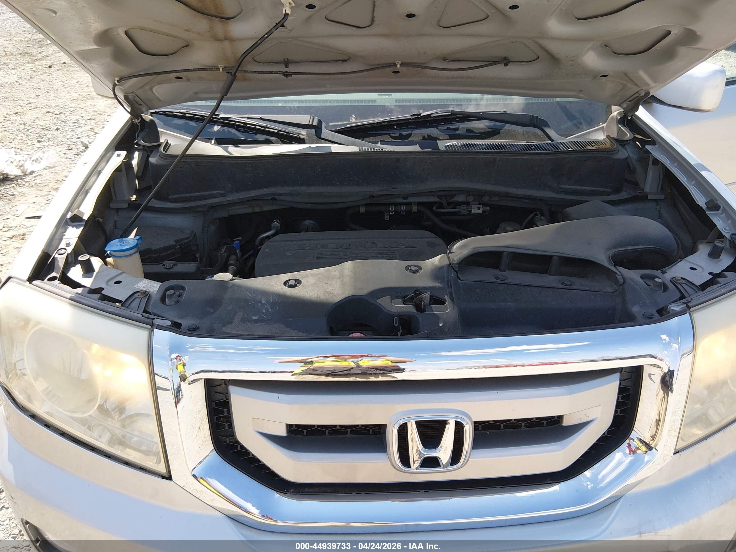 2011 Honda Pilot Ex-l Silver vin: 5FNYF4H54BB058867
