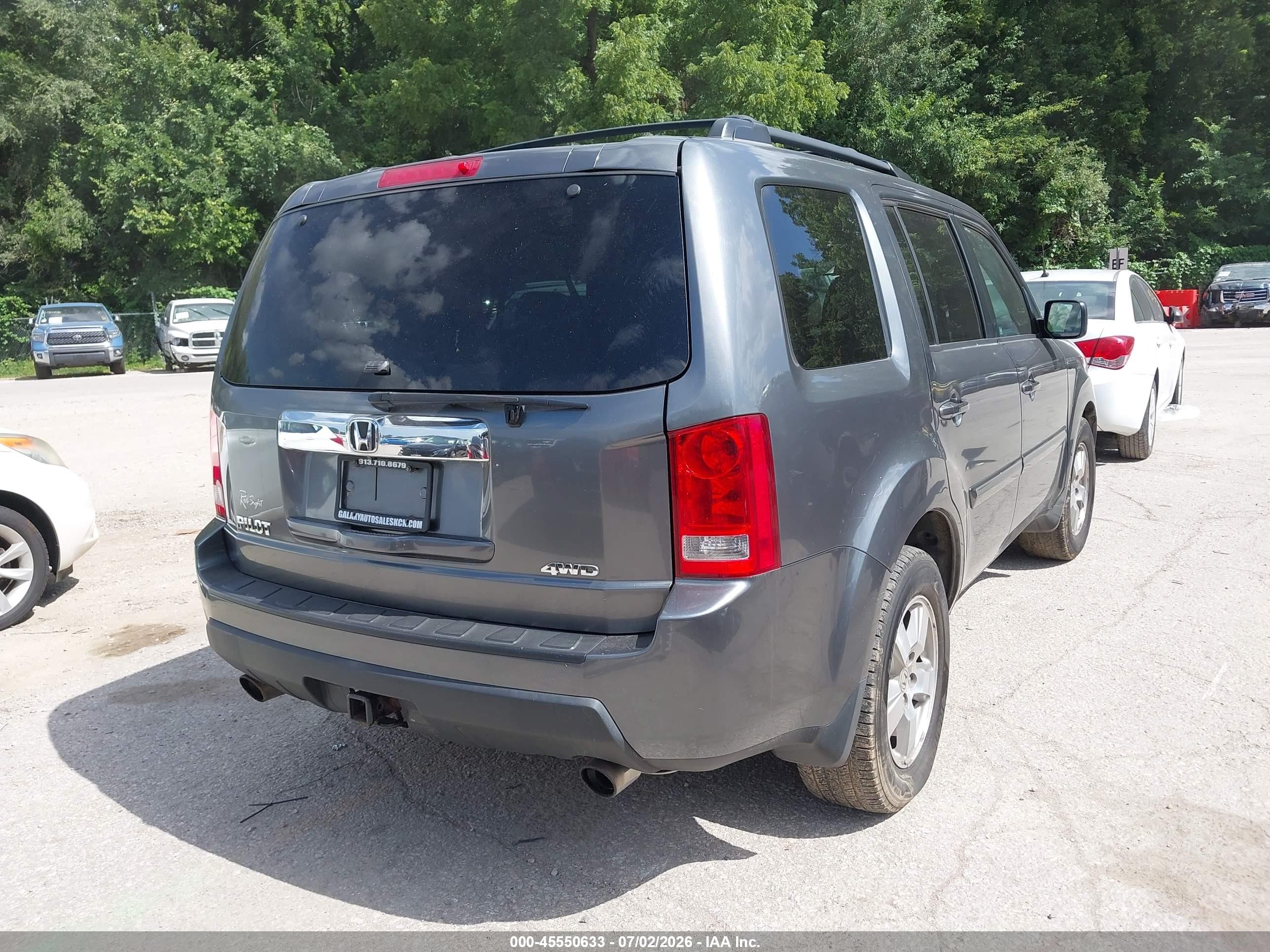 2011 Honda Pilot Ex-l Gray vin: 5FNYF4H54BB066404