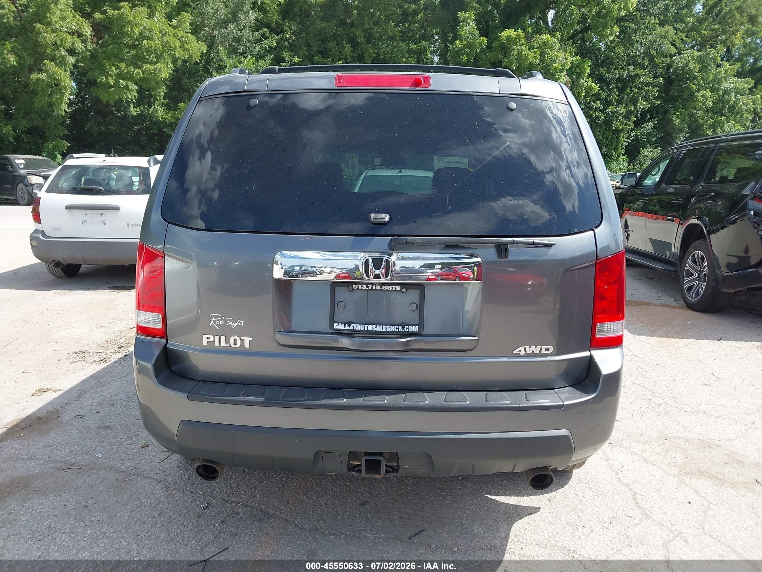2011 Honda Pilot Ex-l Gray vin: 5FNYF4H54BB066404