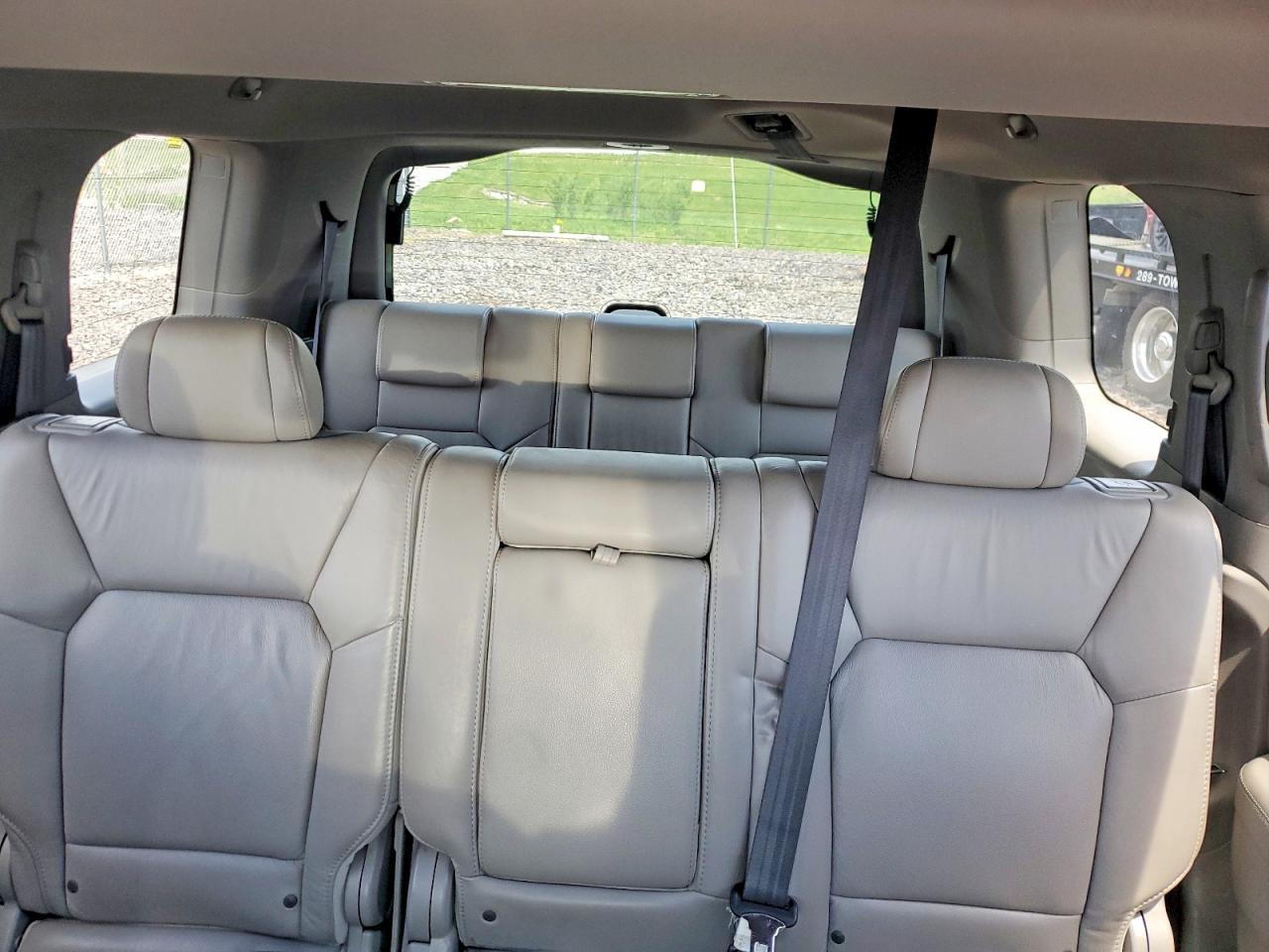 2011 Honda Pilot Exl Black vin: 5FNYF4H54BB074924