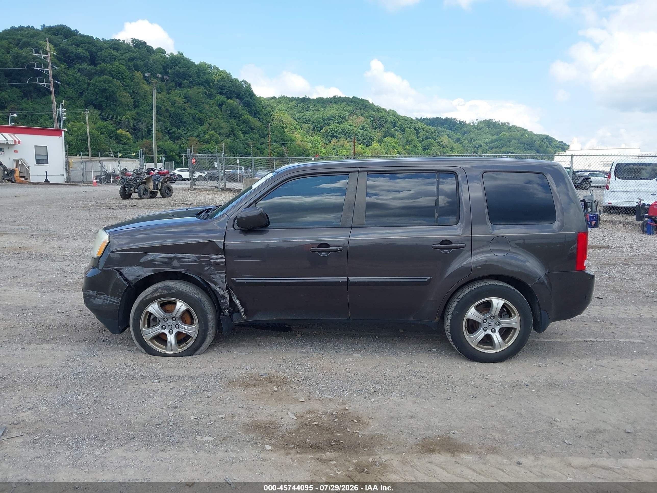 2013 Honda Pilot Ex-l Серый vin: 5FNYF4H54DB013656