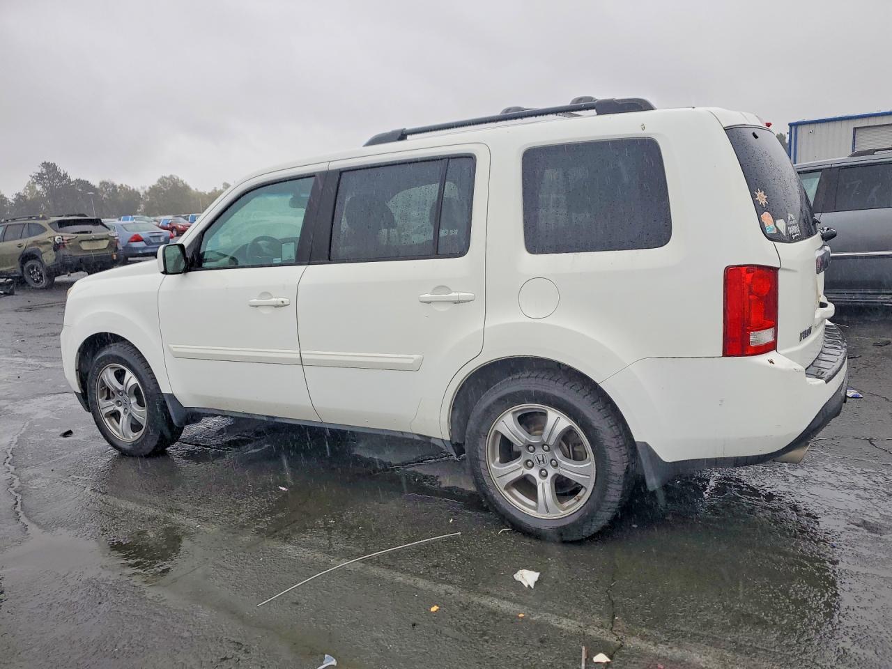 2014 Honda Pilot Exl Белый vin: 5FNYF4H54EB035710