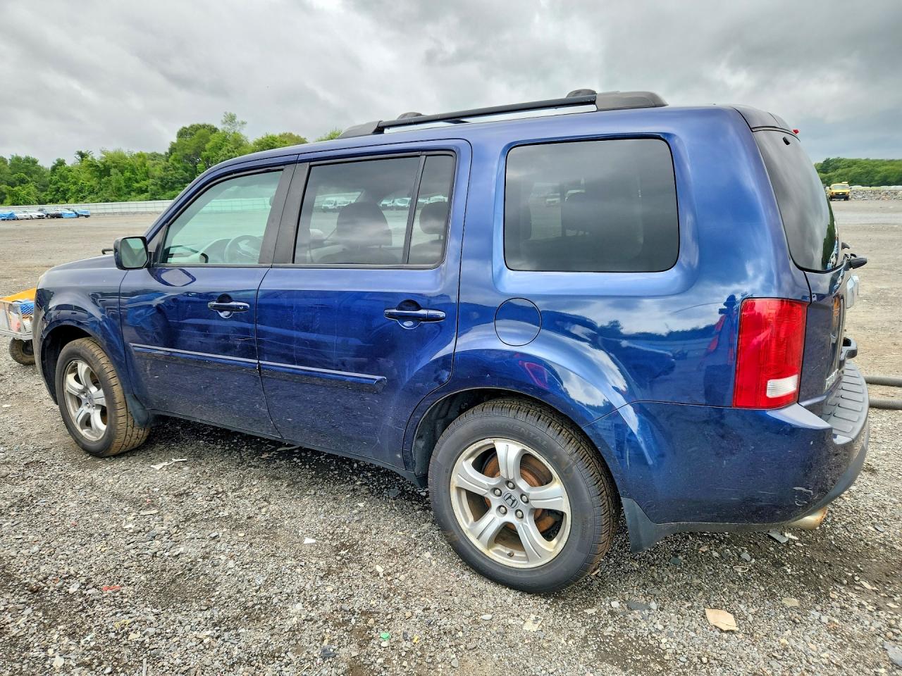 2014 Honda Pilot Exl Синий vin: 5FNYF4H54EB045072