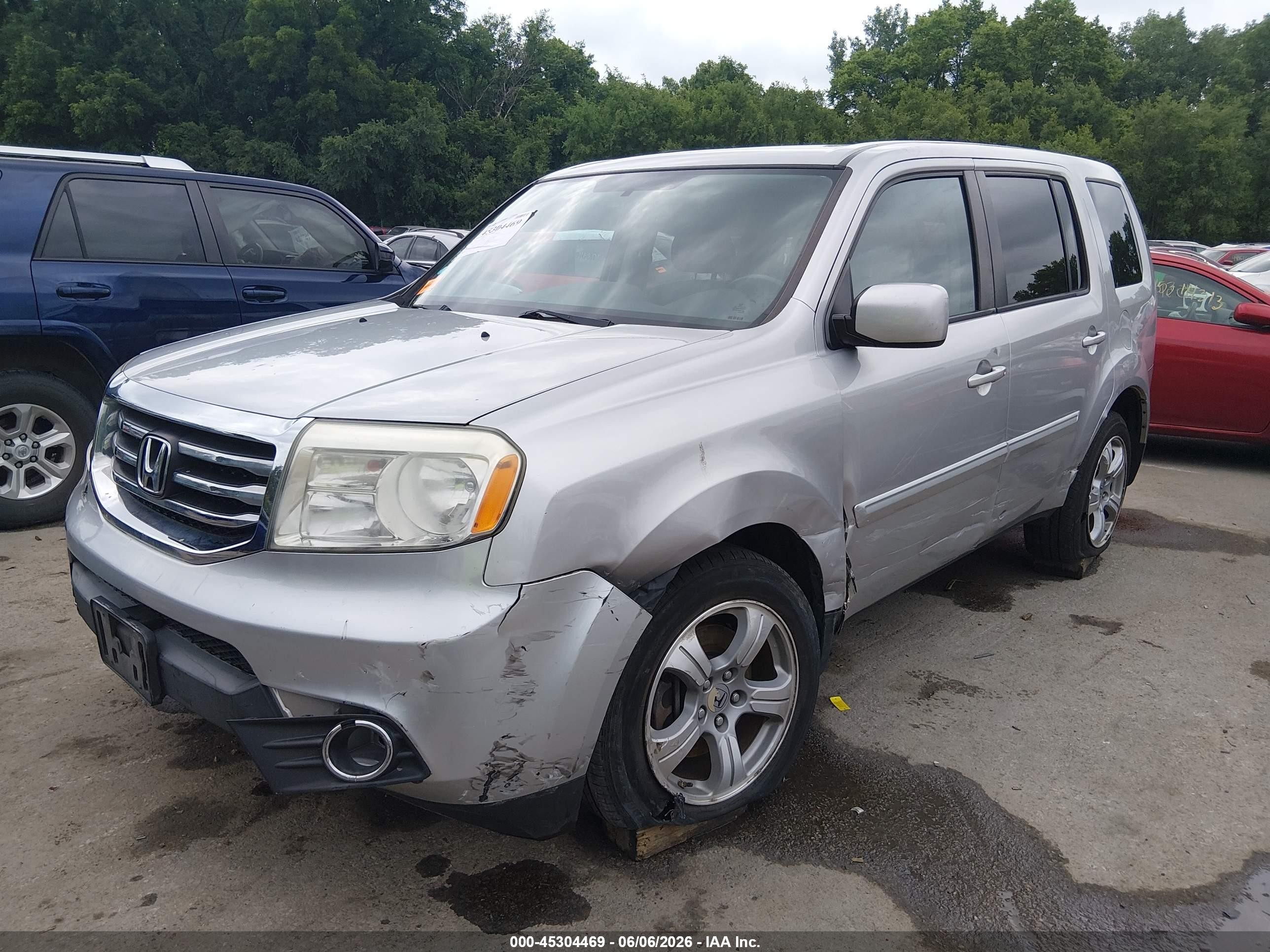 2015 Honda Pilot Ex-l Серебряный vin: 5FNYF4H54FB008623