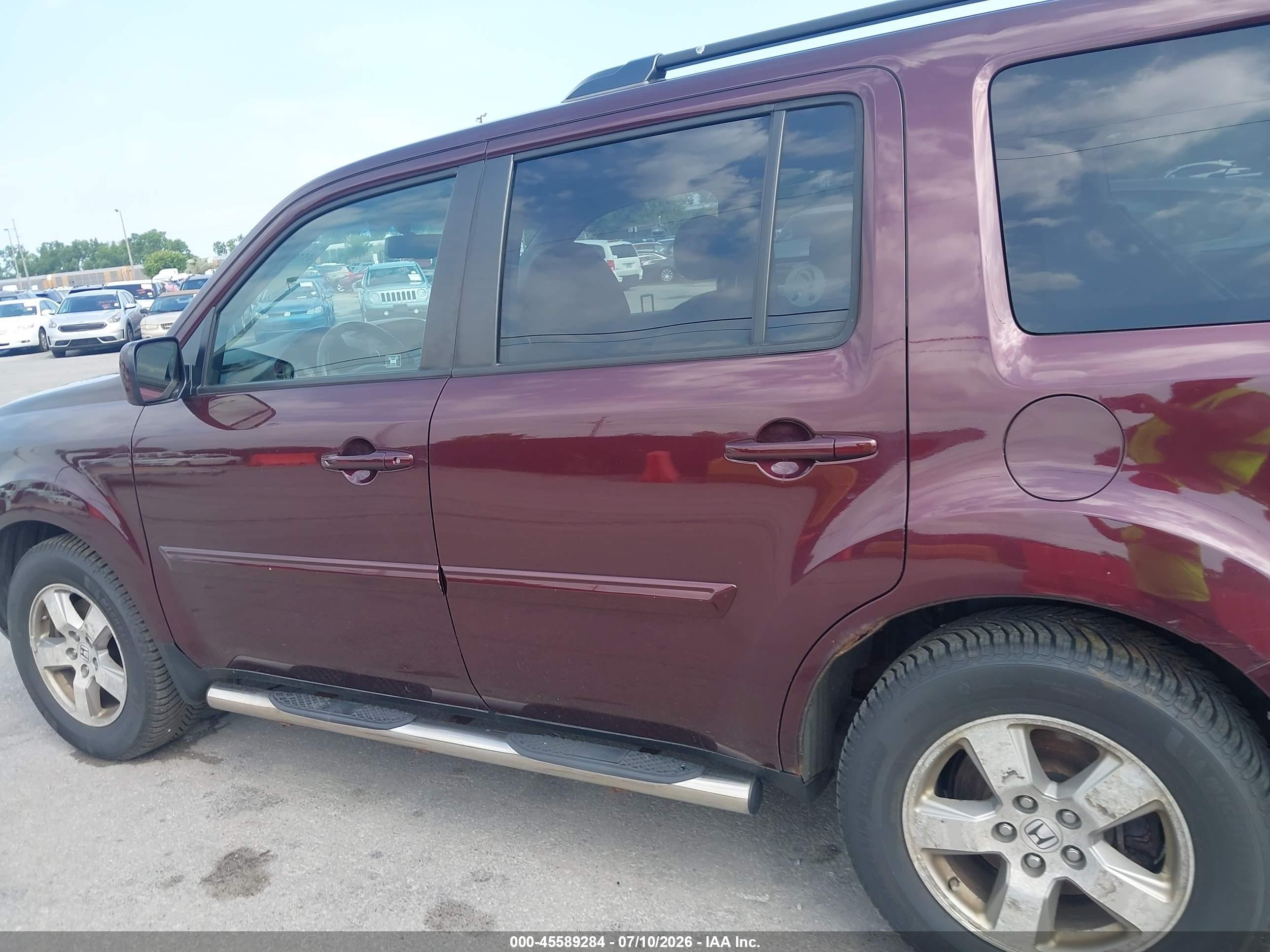 2011 Honda Pilot Ex-l Burgundy vin: 5FNYF4H55BB001464