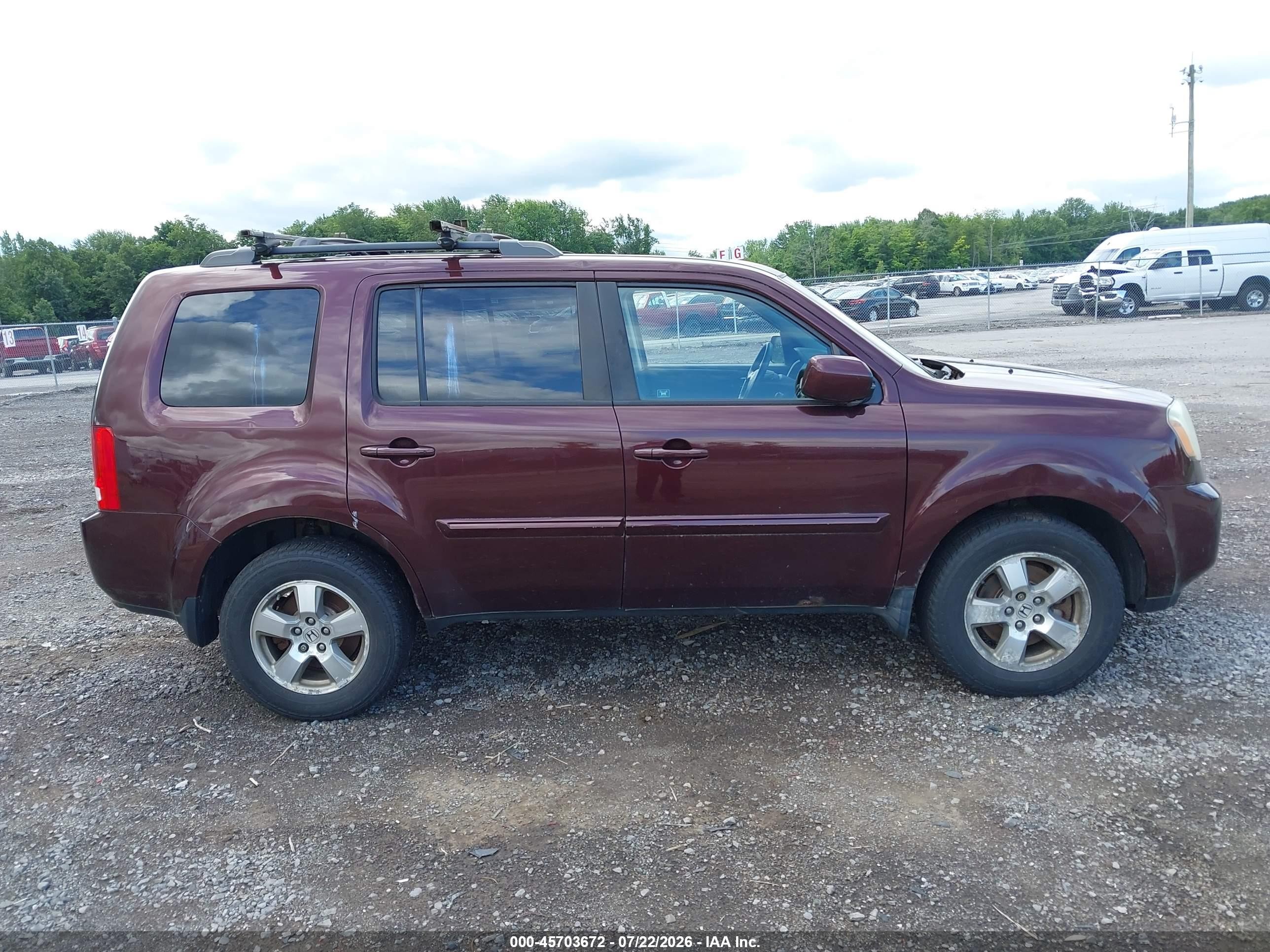 2011 Honda Pilot Ex-l Maroon vin: 5FNYF4H55BB035582