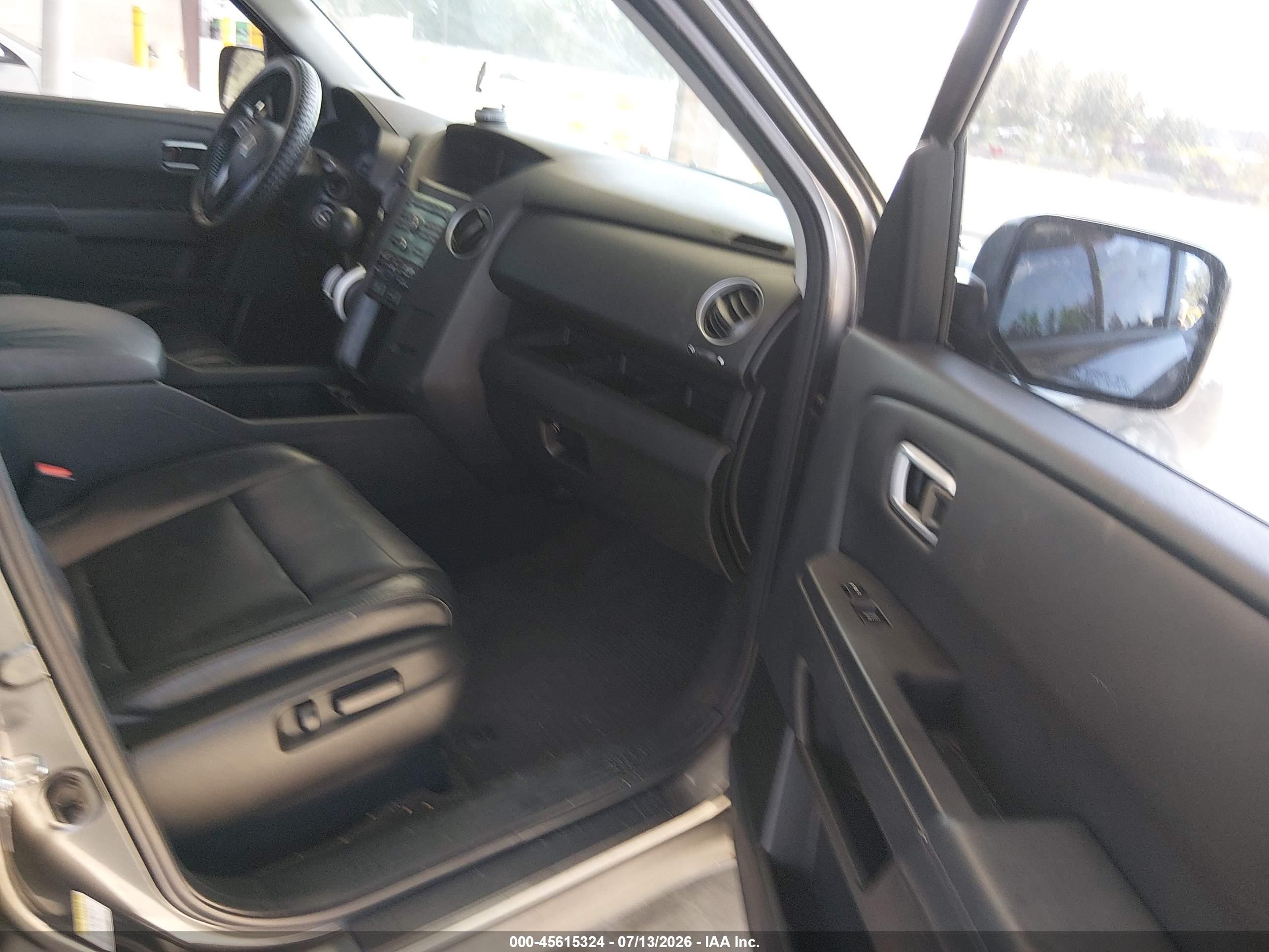 2011 Honda Pilot Ex-l Gray vin: 5FNYF4H55BB052950