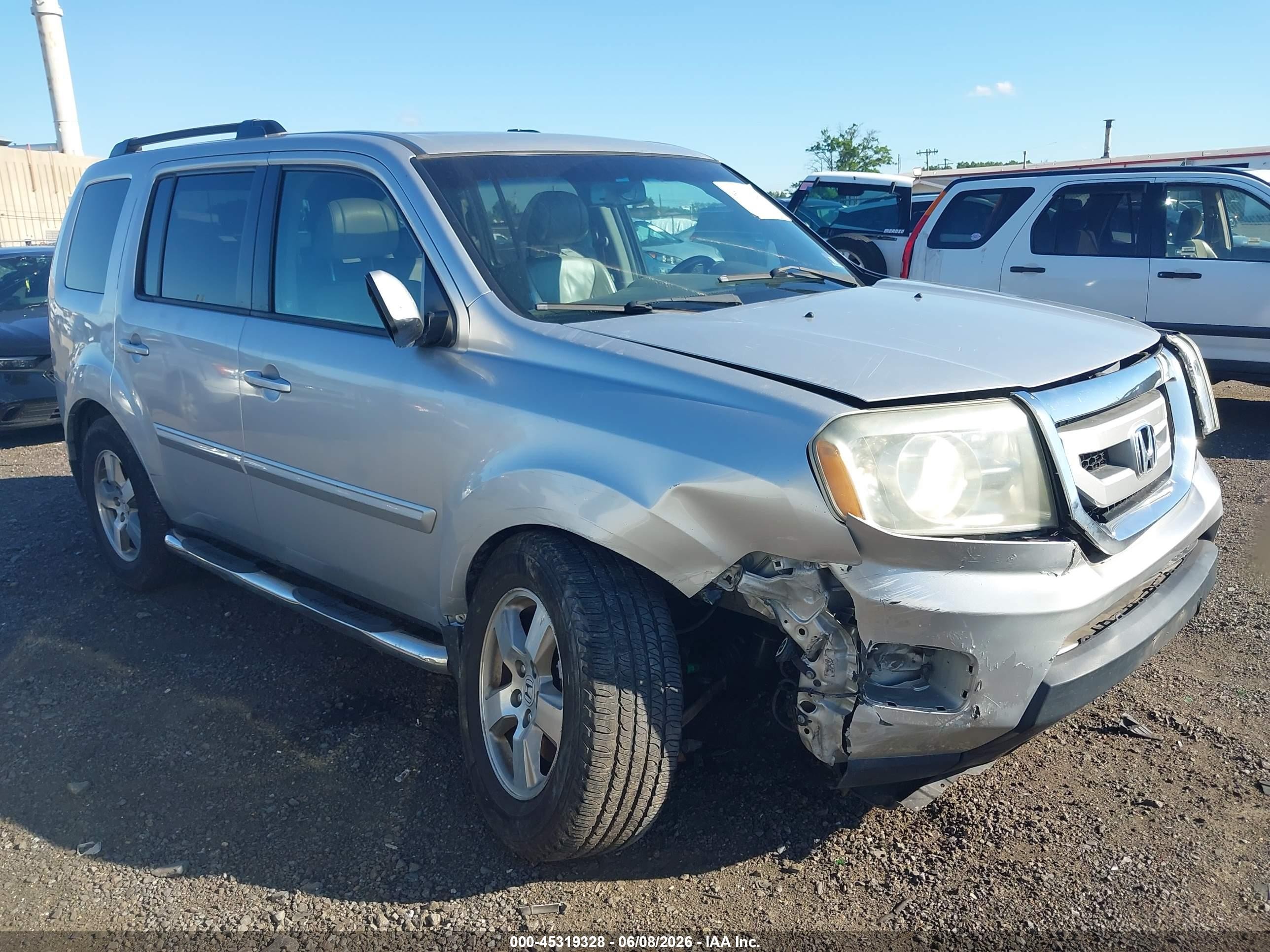 2011 Honda Pilot Ex-l Silver vin: 5FNYF4H55BB077962