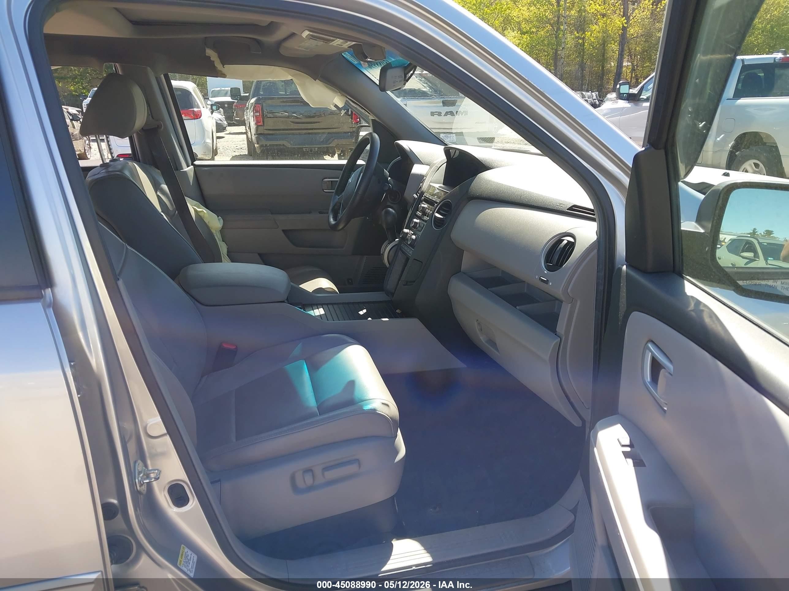 2013 Honda Pilot Ex-l Серебряный vin: 5FNYF4H55DB040378