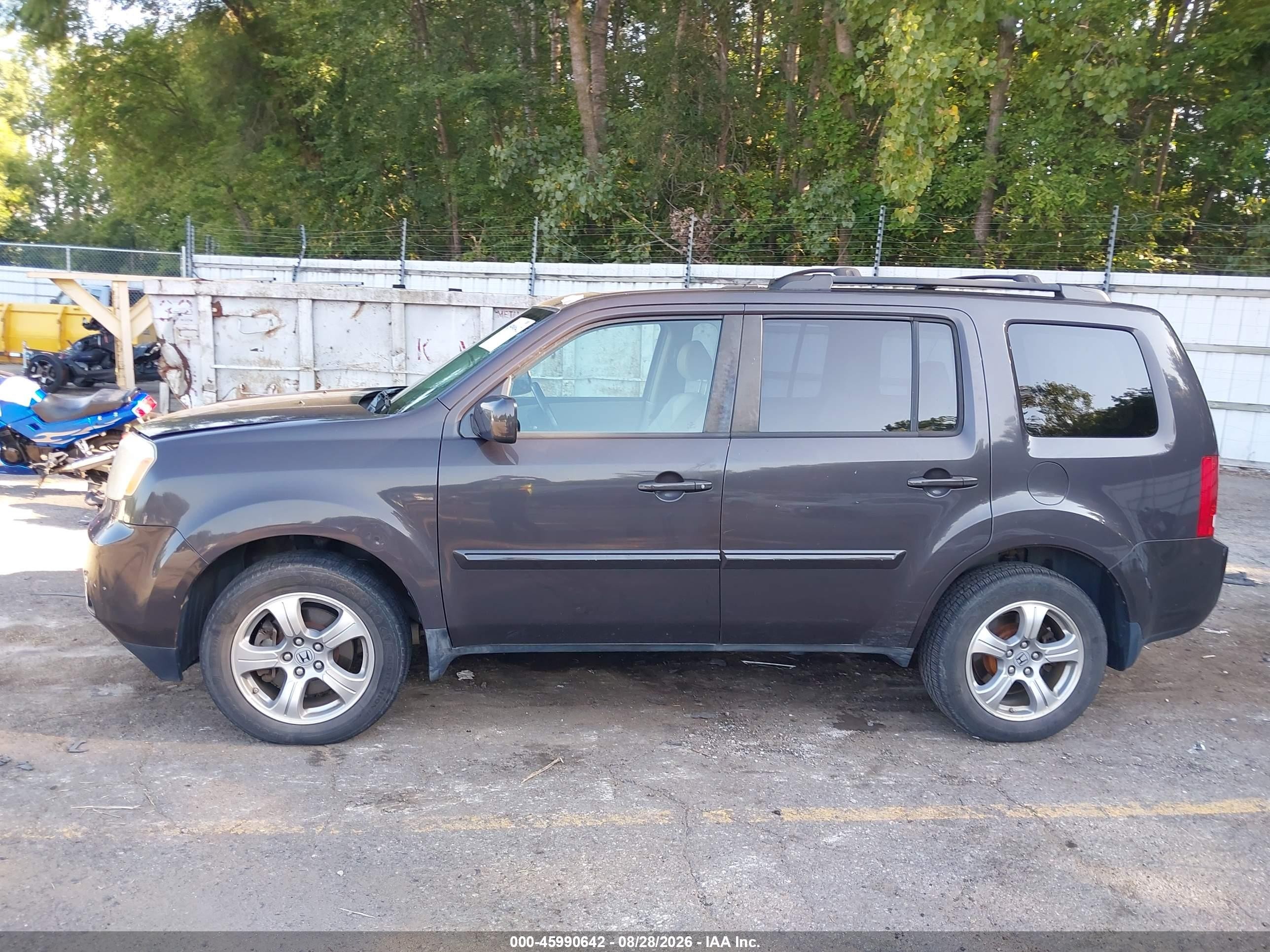 2013 Honda Pilot Ex-l Gray vin: 5FNYF4H55DB045886