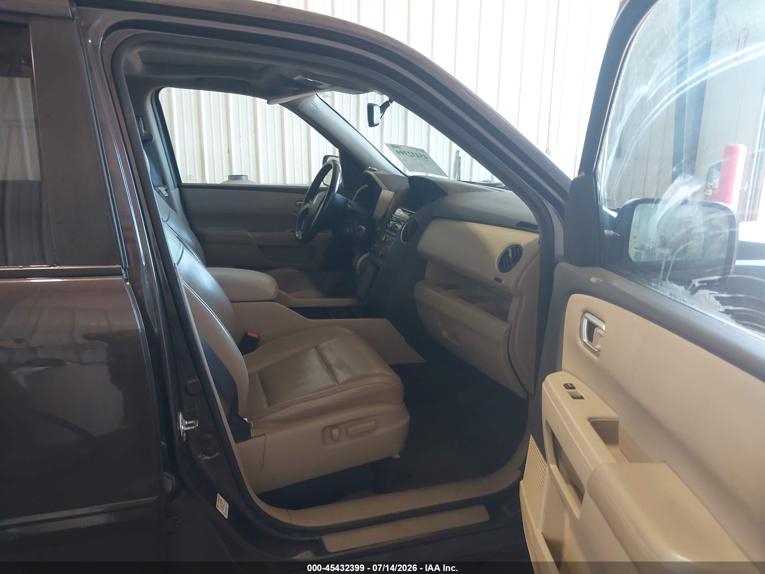 2013 Honda Pilot Ex-l Gray vin: 5FNYF4H55DB064065