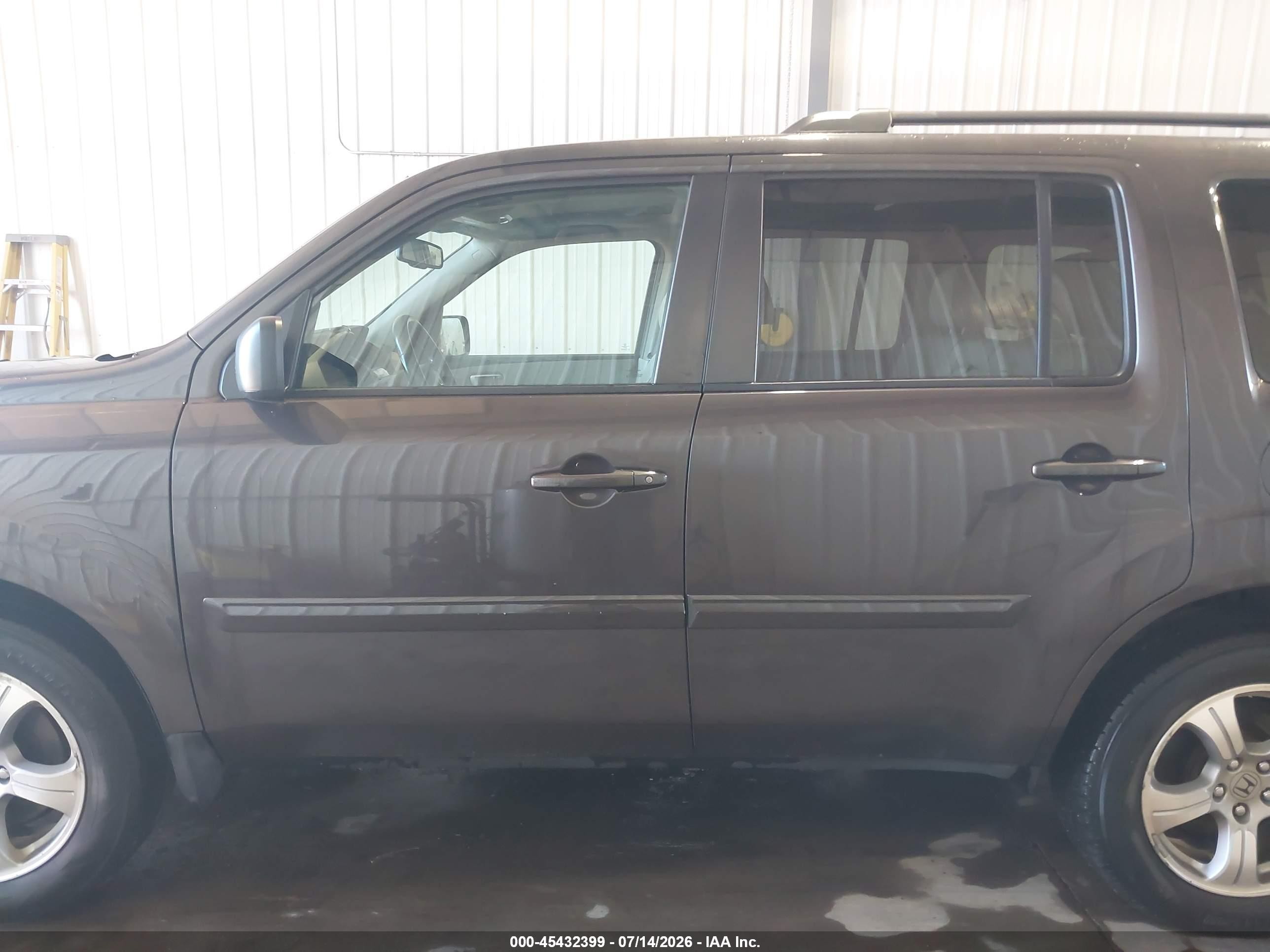 2013 Honda Pilot Ex-l Gray vin: 5FNYF4H55DB064065